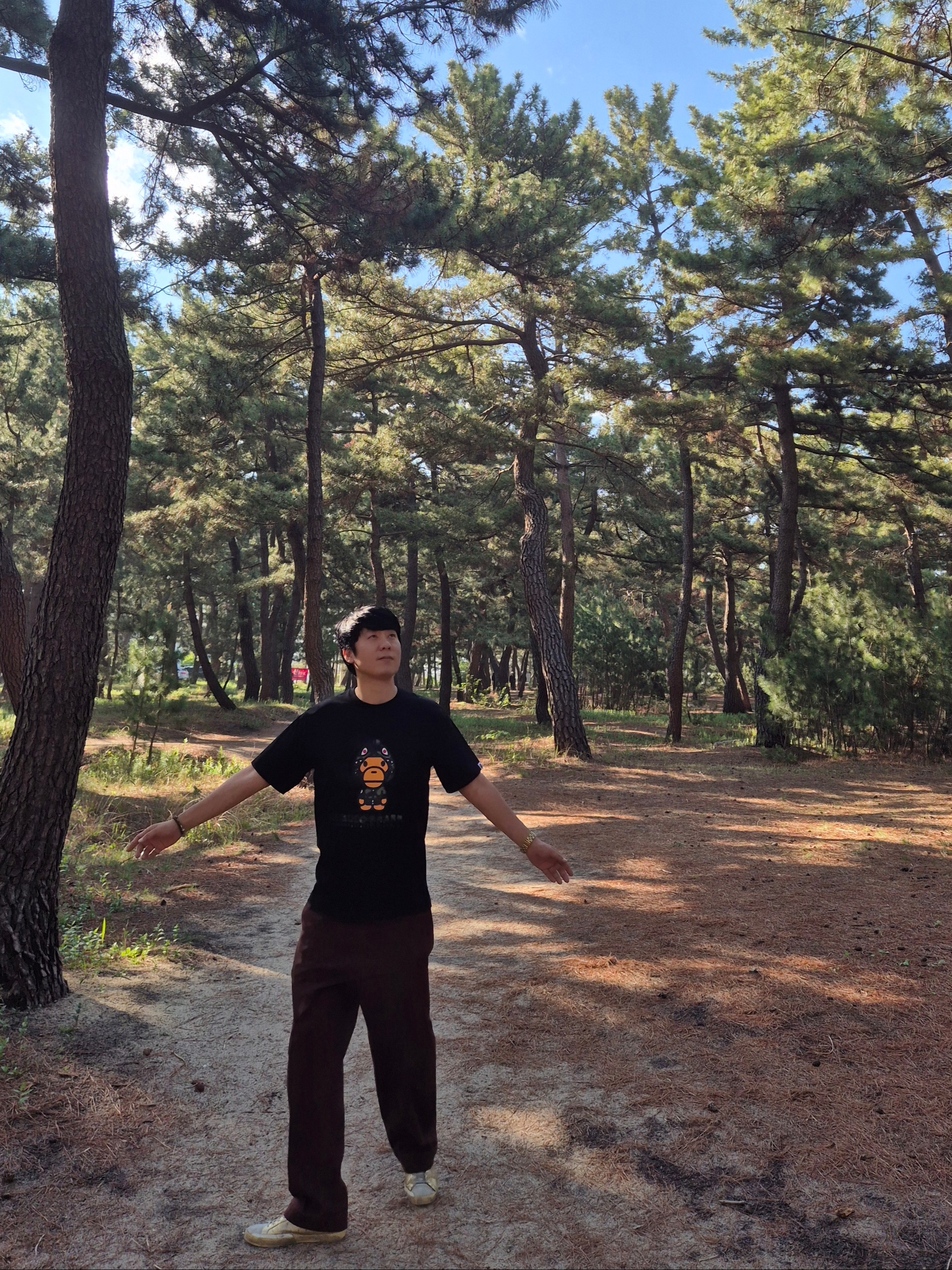 BAPE 1st Camo Milo Shark FZH T-Shirt Black Green, TOWTOW.ARCHIVE Garden Bracelet Mix 착용 스타일 - 4