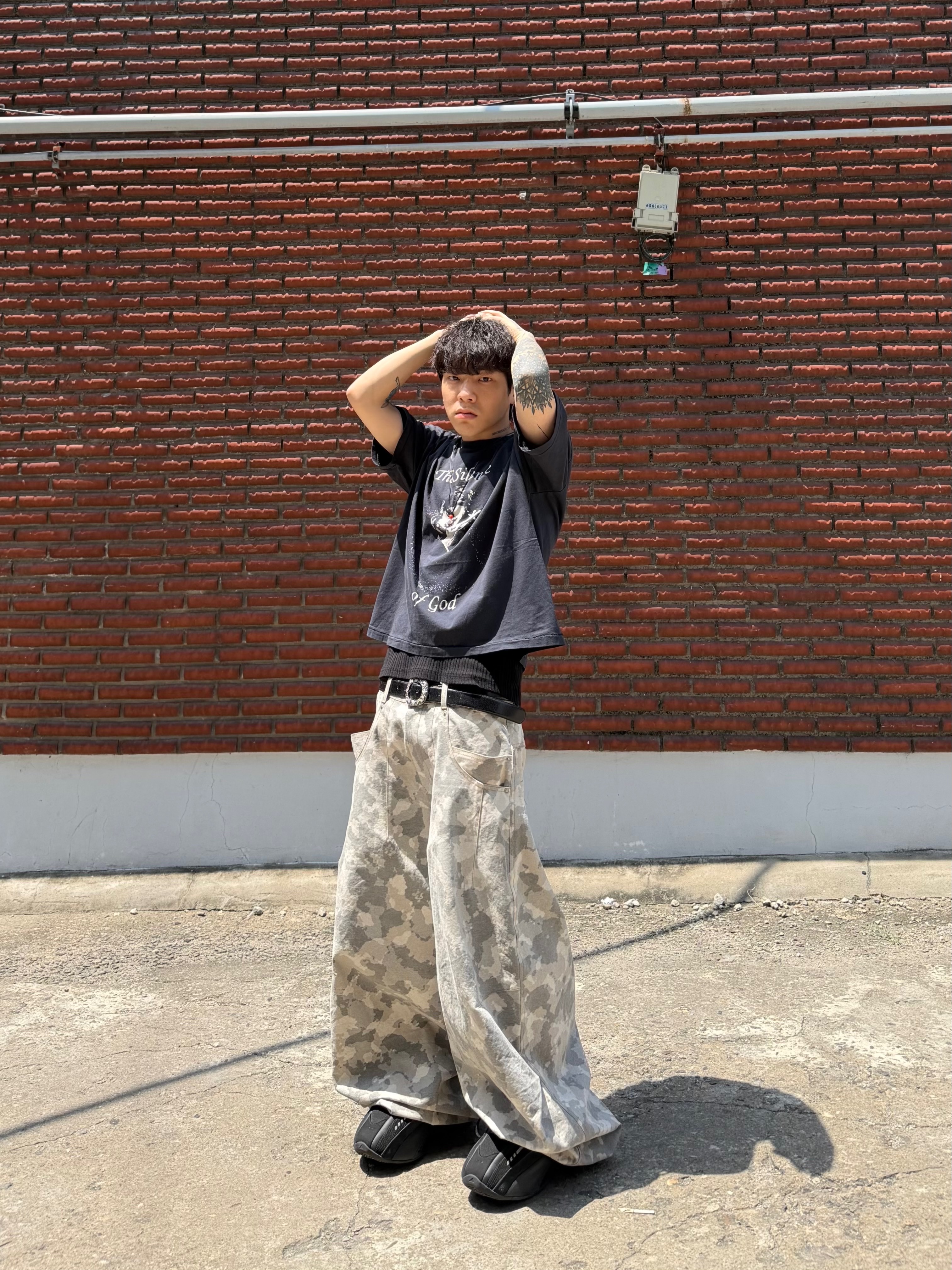 NOD The silence of god T-shirts Black 착용 스타일 - 2