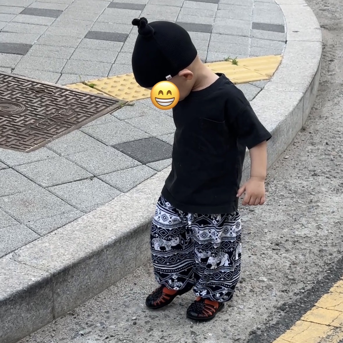 (Kids) Meduse Sun Black 착용 스타일 - 3