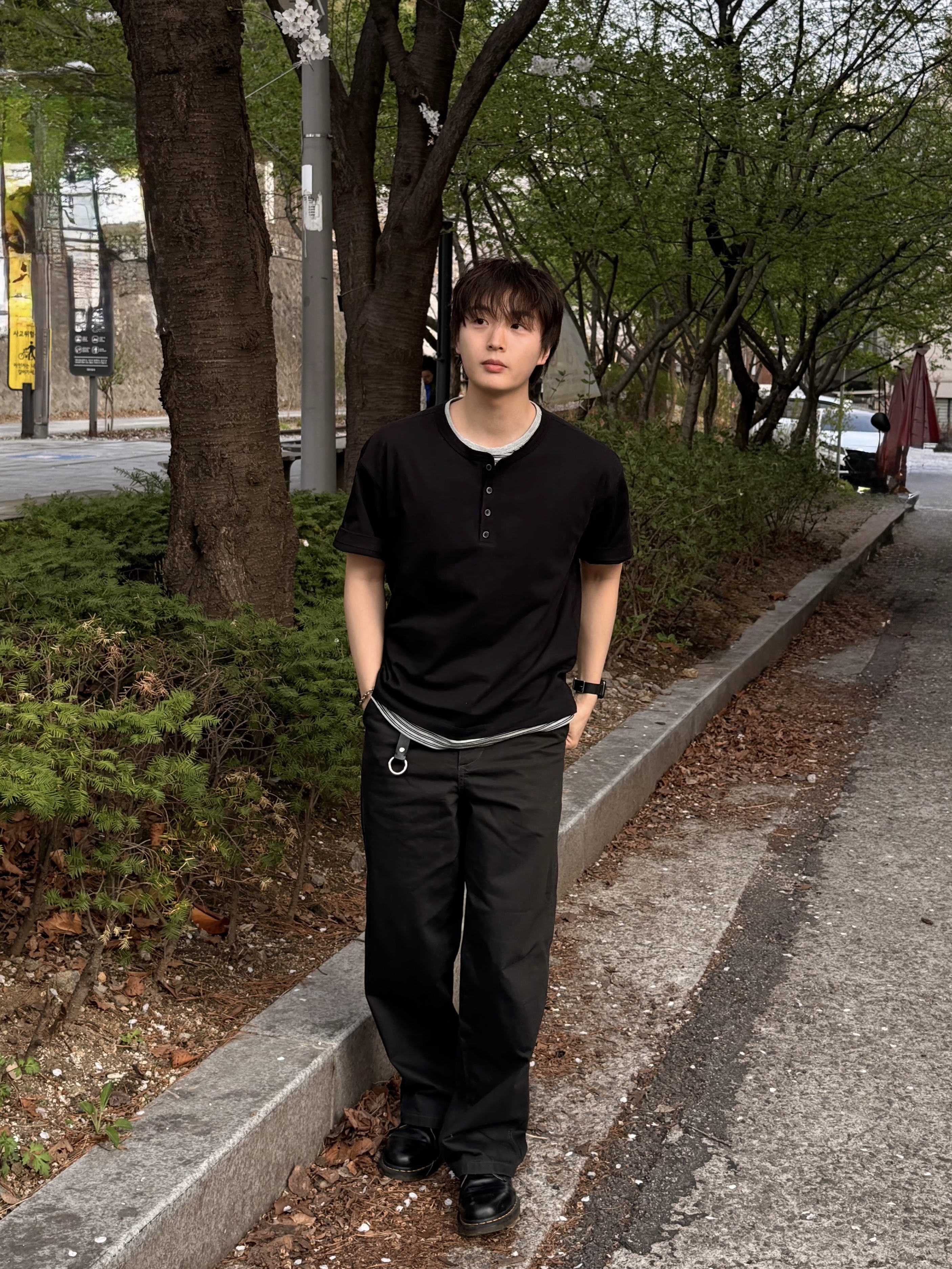 Dr. Martens 1461 Smooth Black 착용 스타일 - 1