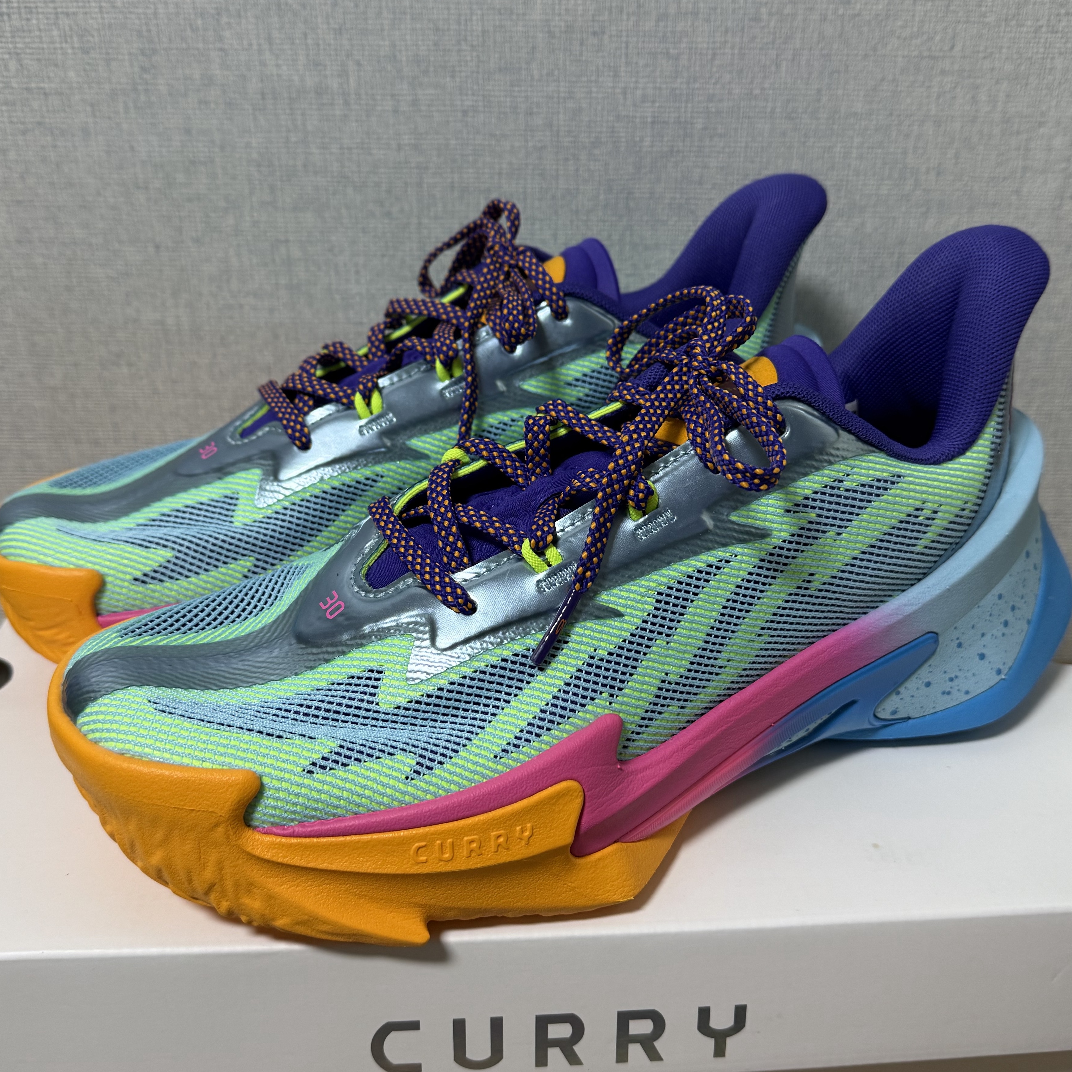 Under Armour Curry 7 Blue Pink 착용 스타일