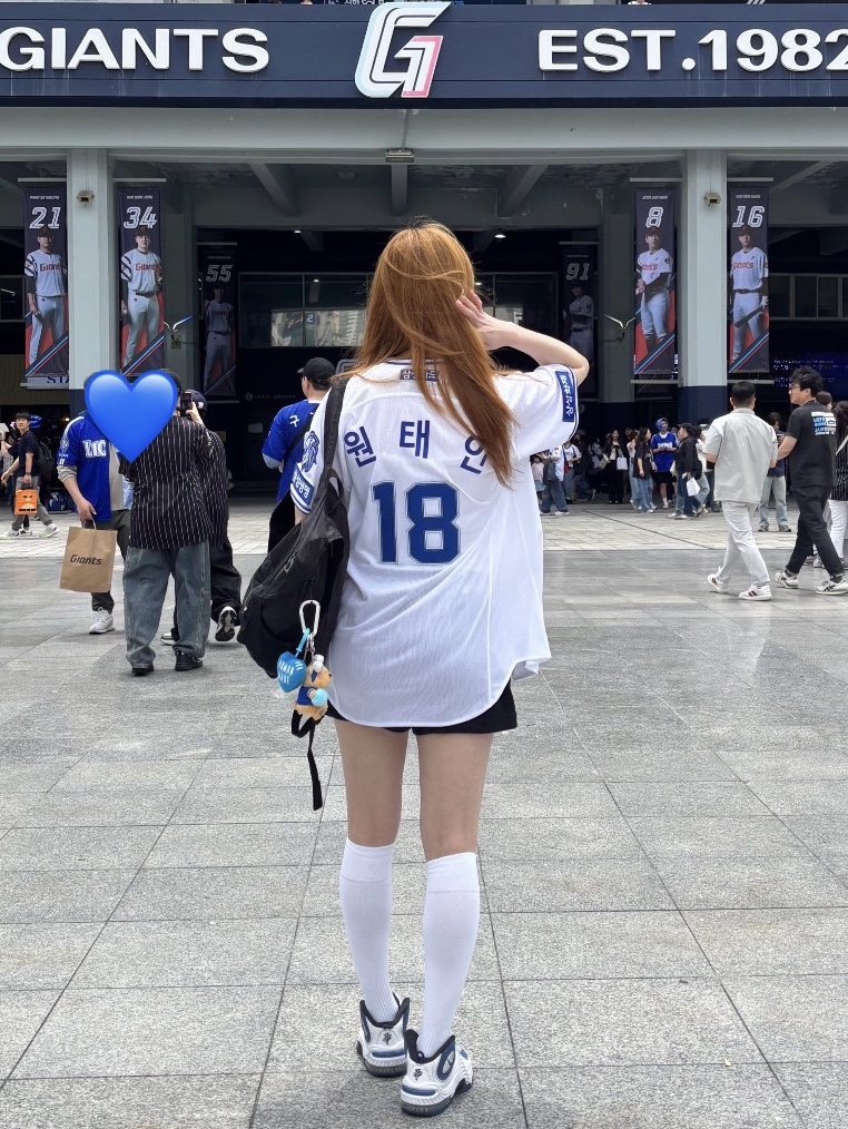 Nike Air Penny II Atlantic Blue, Samsung Lions 2025 Professional Home Uniform White (Non Marking Ver.) 착용 스타일 - 4
