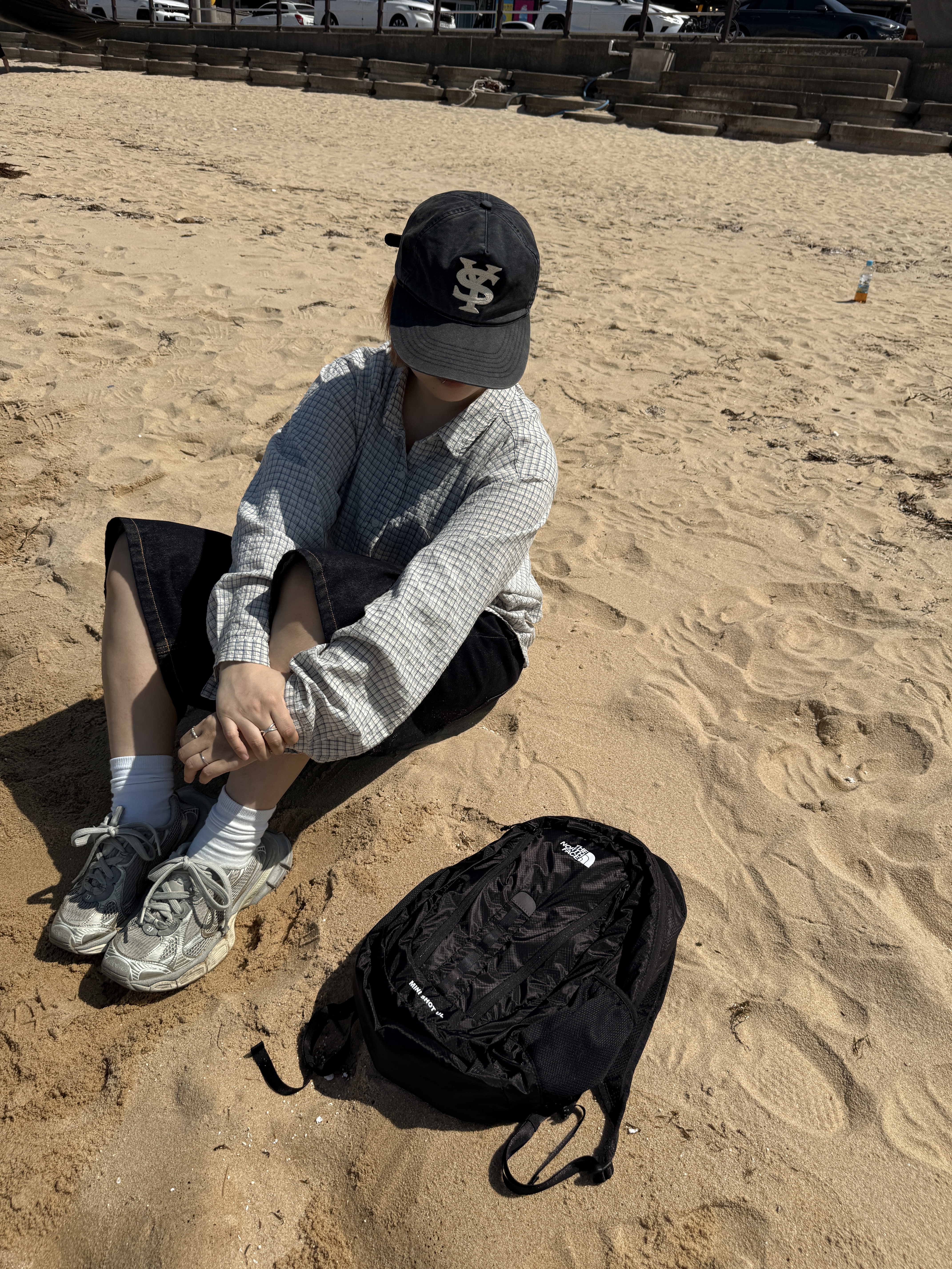 The North Face Mini Shot Black, The North Face White Label Mini Shot Black 착용 스타일 - 3