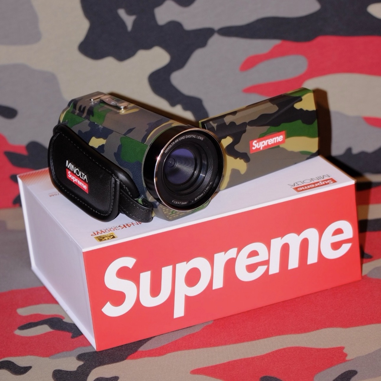 Supreme Yashica MF-1  STYLE | KREAM
