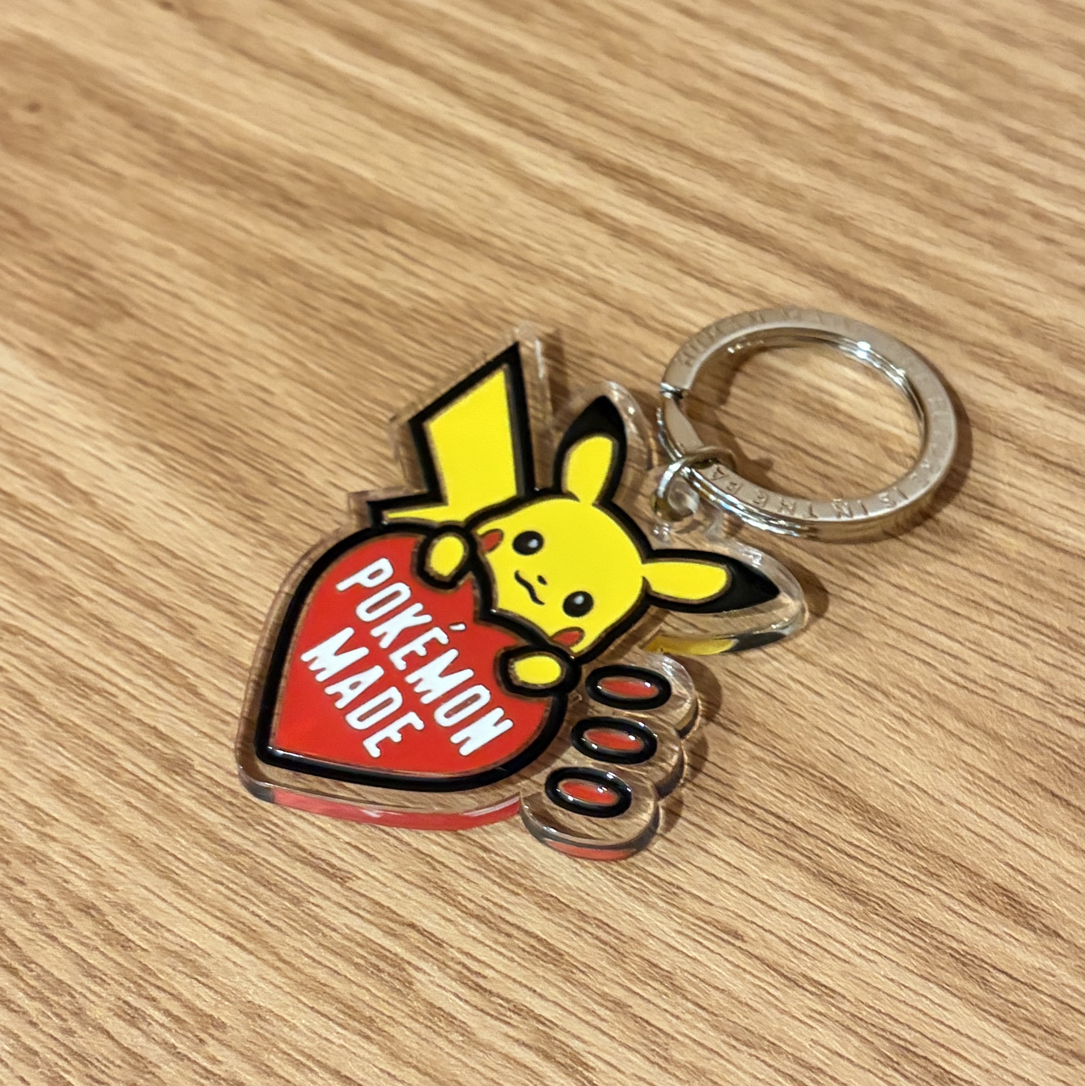Human Made x Pokemon Made Key Ring #1 Red, Kapital 20 Crew T-Shirt Ink Black 착용 스타일 - 4