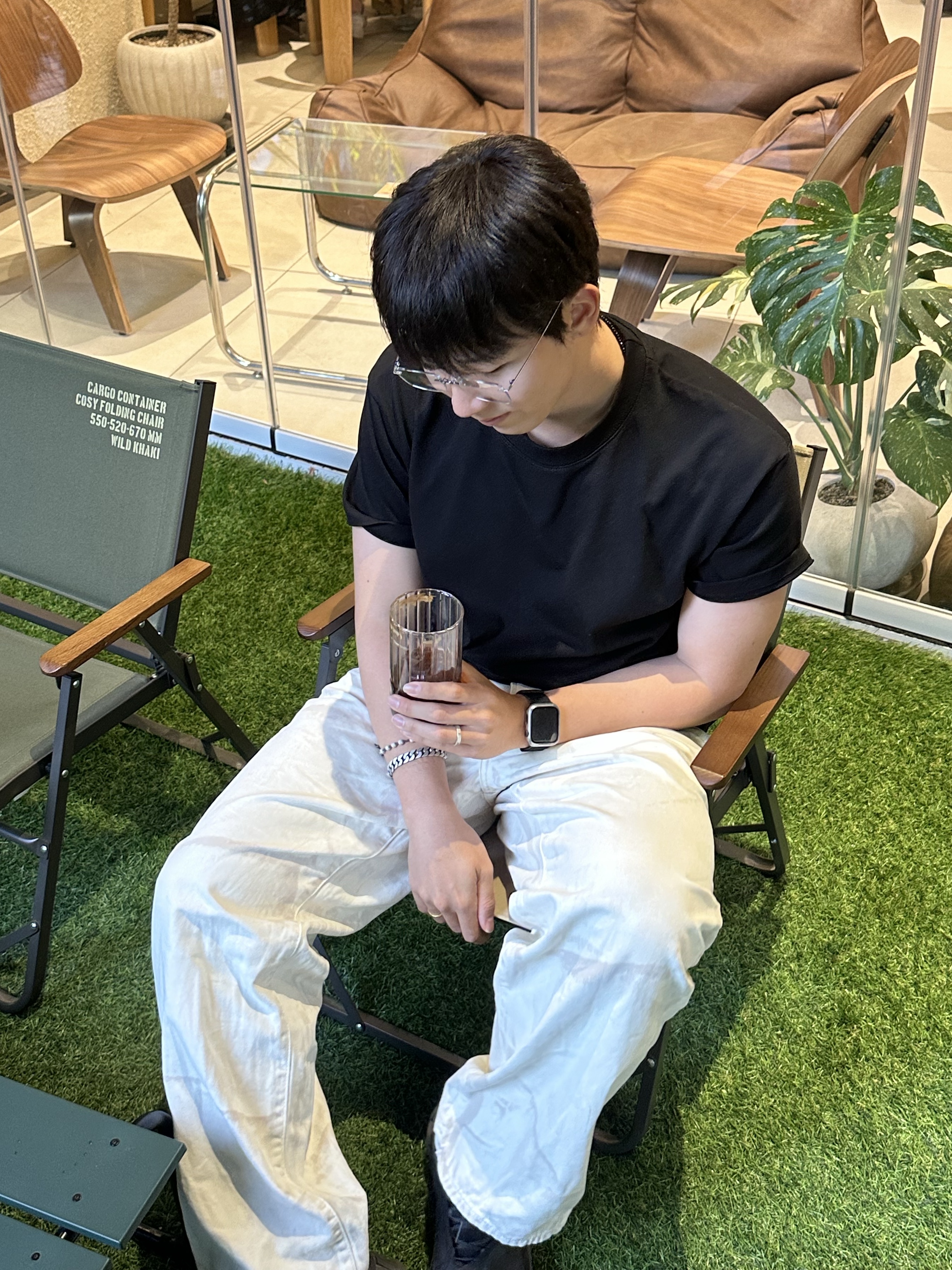 On Running x Post Archive Faction (Paf) Cloudmonster 2 Thorn Brown, Stussy Distressed Canvas Big OL' Jeans Khaki 착용 스타일 - 2