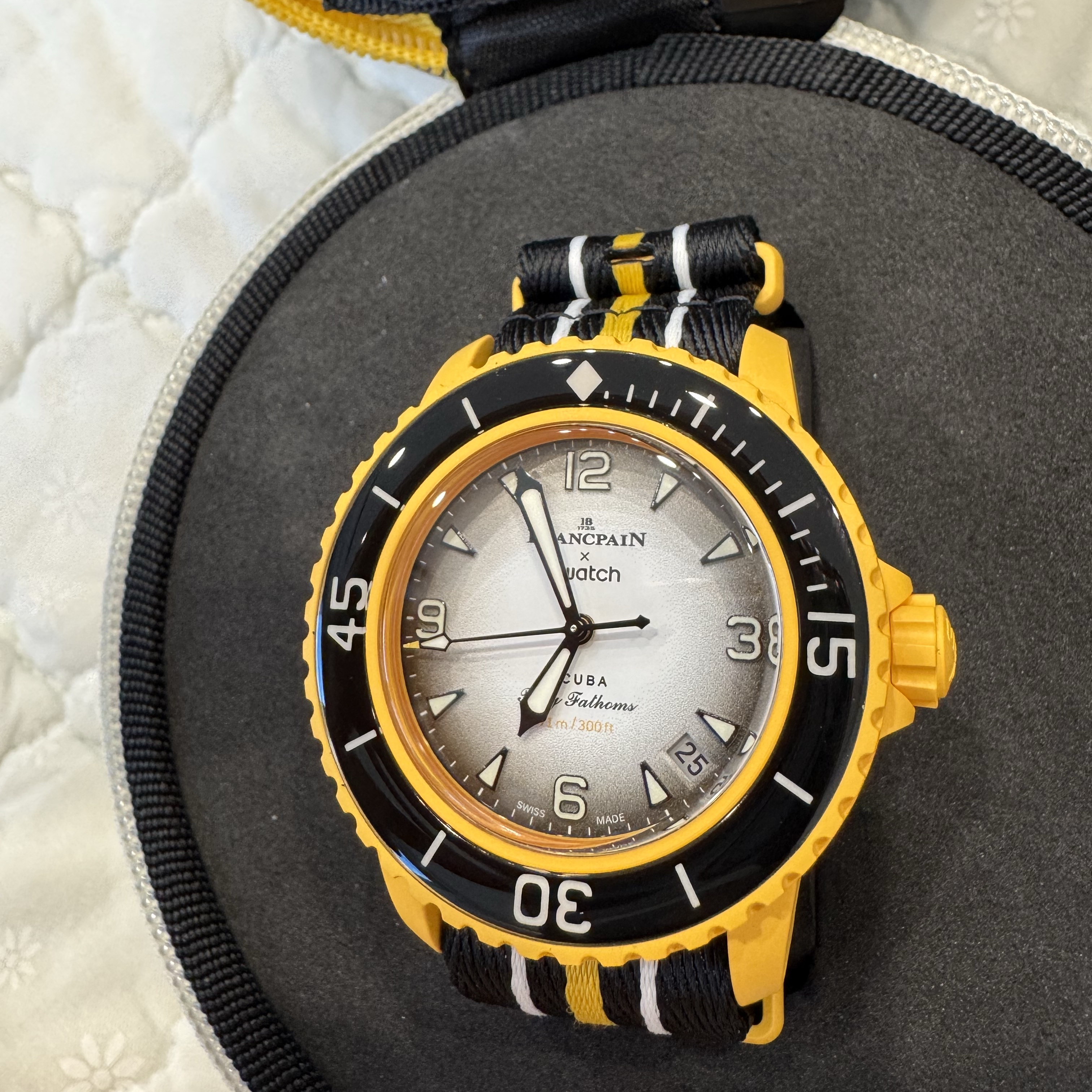 Swatch x Blancpain Bioceramic Pacific Ocean 착용 스타일
