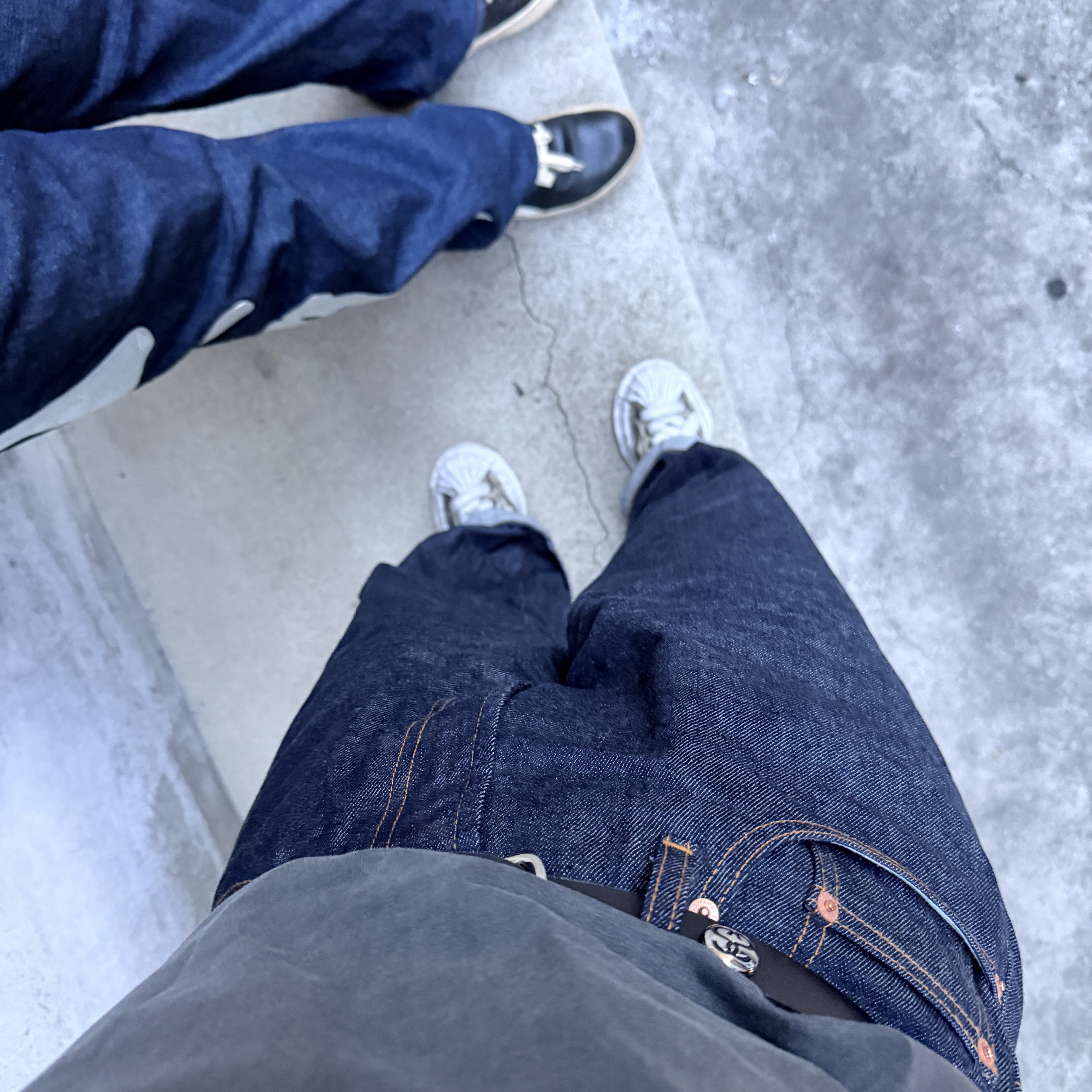 Stussy SS Link Studded Belt Black, Supreme Rigid Baggy Selvedge Jean Rigid Indigo - 26SS 착용 스타일