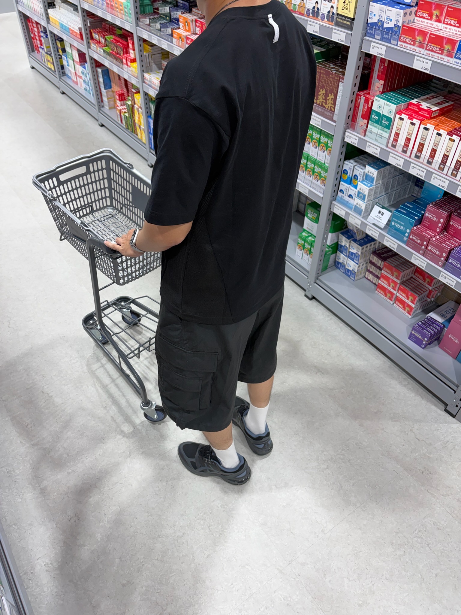 NOMANUAL W.B T-shirt Black, Asics x Sansan Gear Gel-Terrain Phantom Moon Mist 착용 스타일 - 2