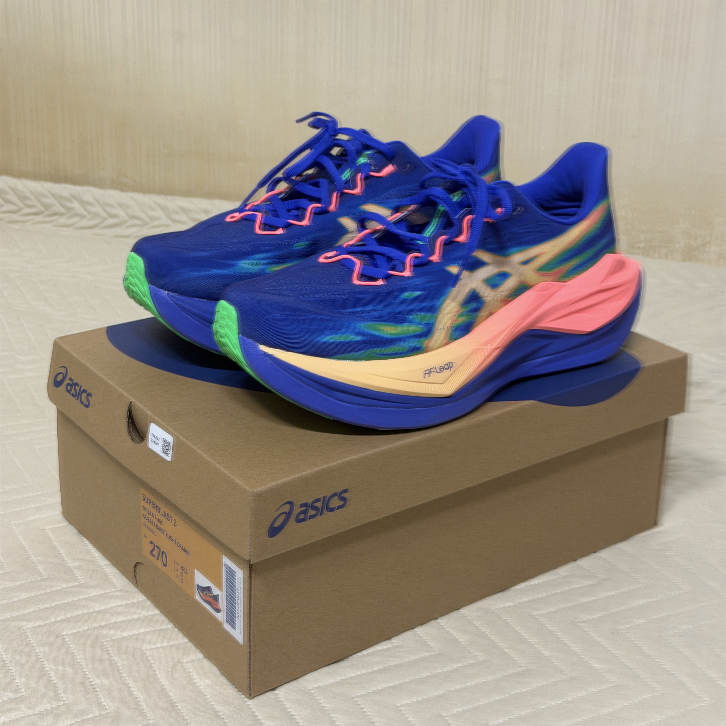 Asics Superblast 3 Cobalt Burst Light Orange 착용 스타일