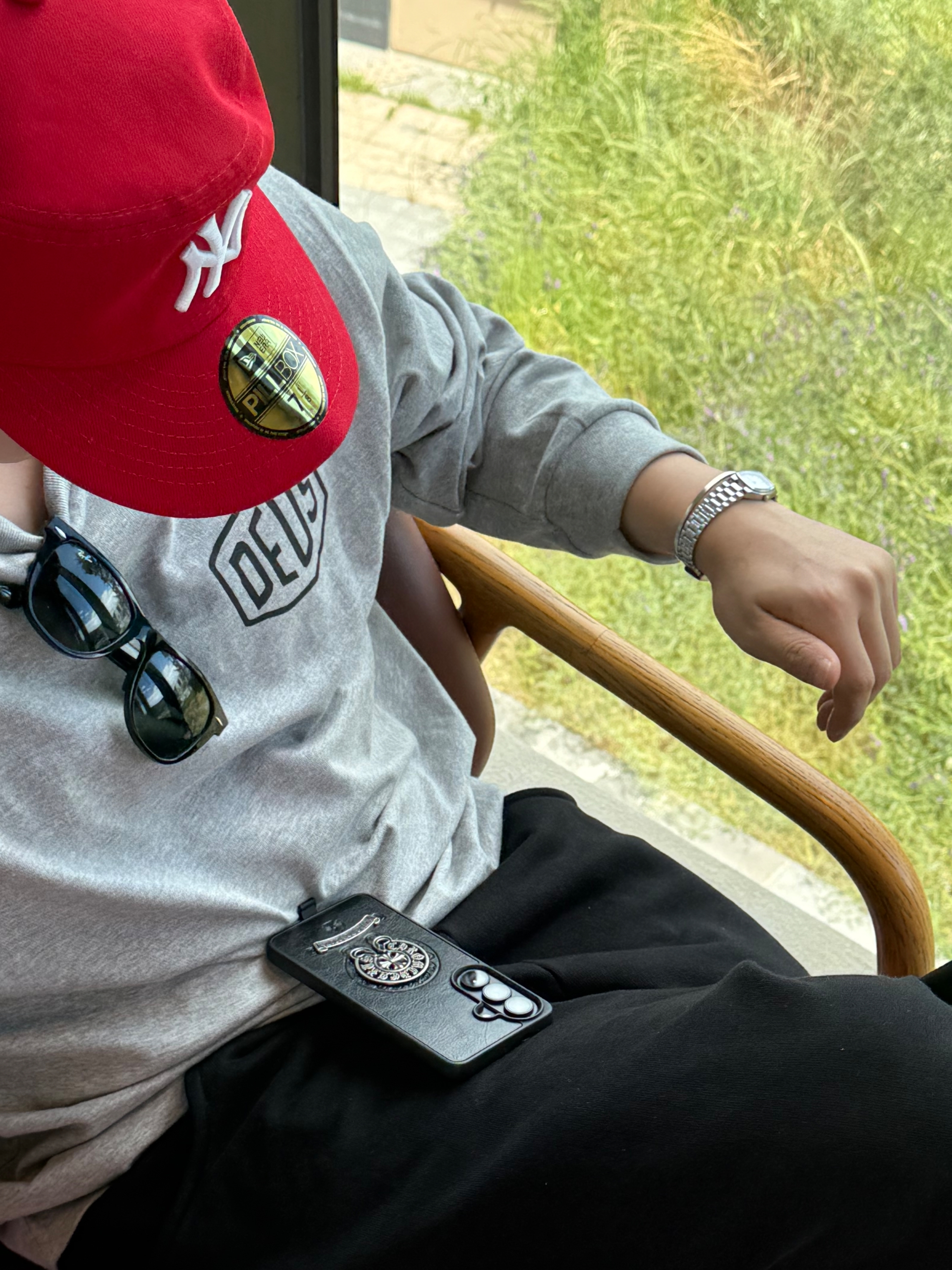 New Era MLB New York Yankees Pillbox Fitted Cap Scarlet, Deus Ex Machina Seoul College Long Sleeve T-Shirt Grey Marle 착용 스타일 - 2