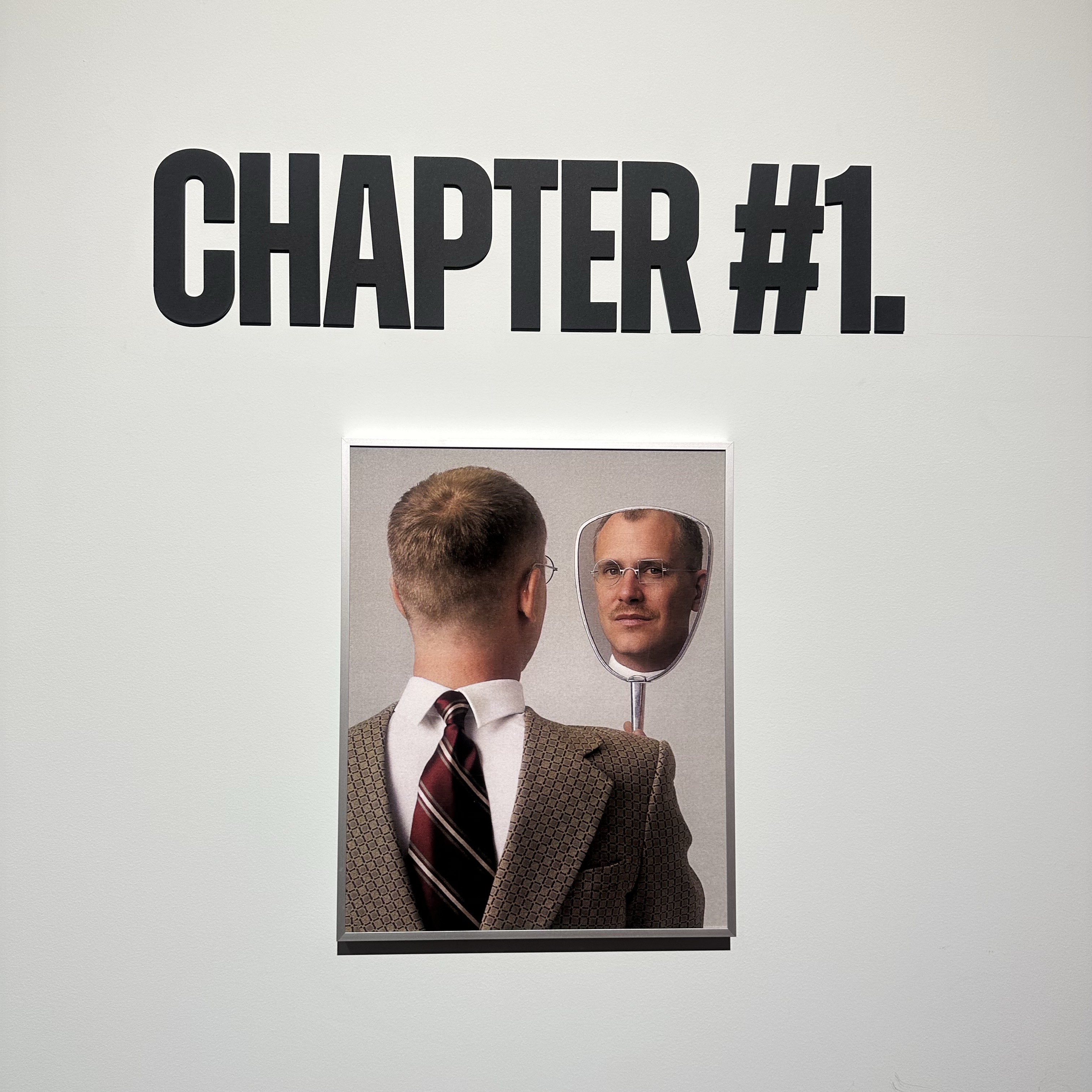 MAX SIEDENTOPF Solo Exhibition 1인권 착용 스타일 - 1