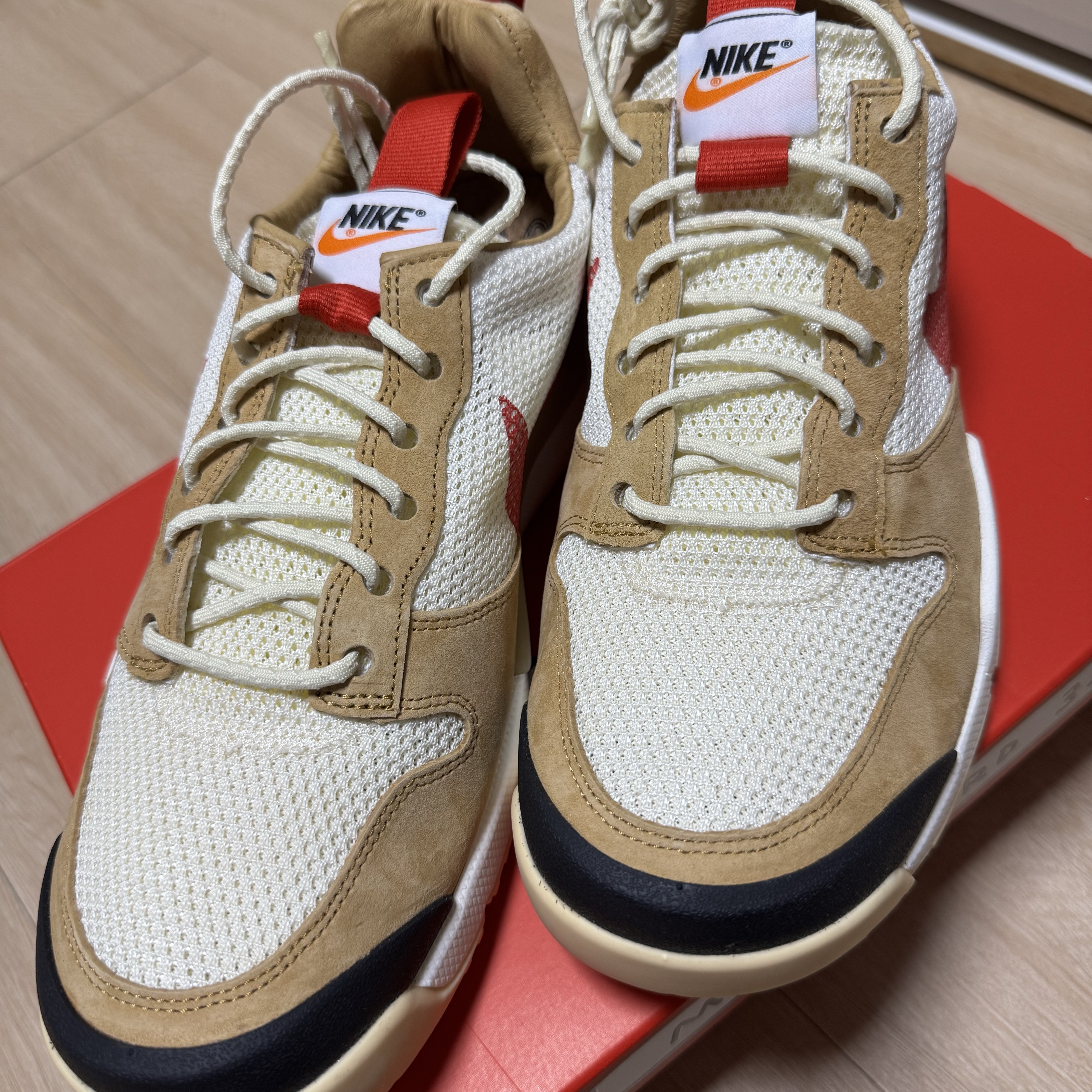Nike x Tom Sachs Mars Yard Shoe 3.0 Space Camp 착용 스타일 - 1