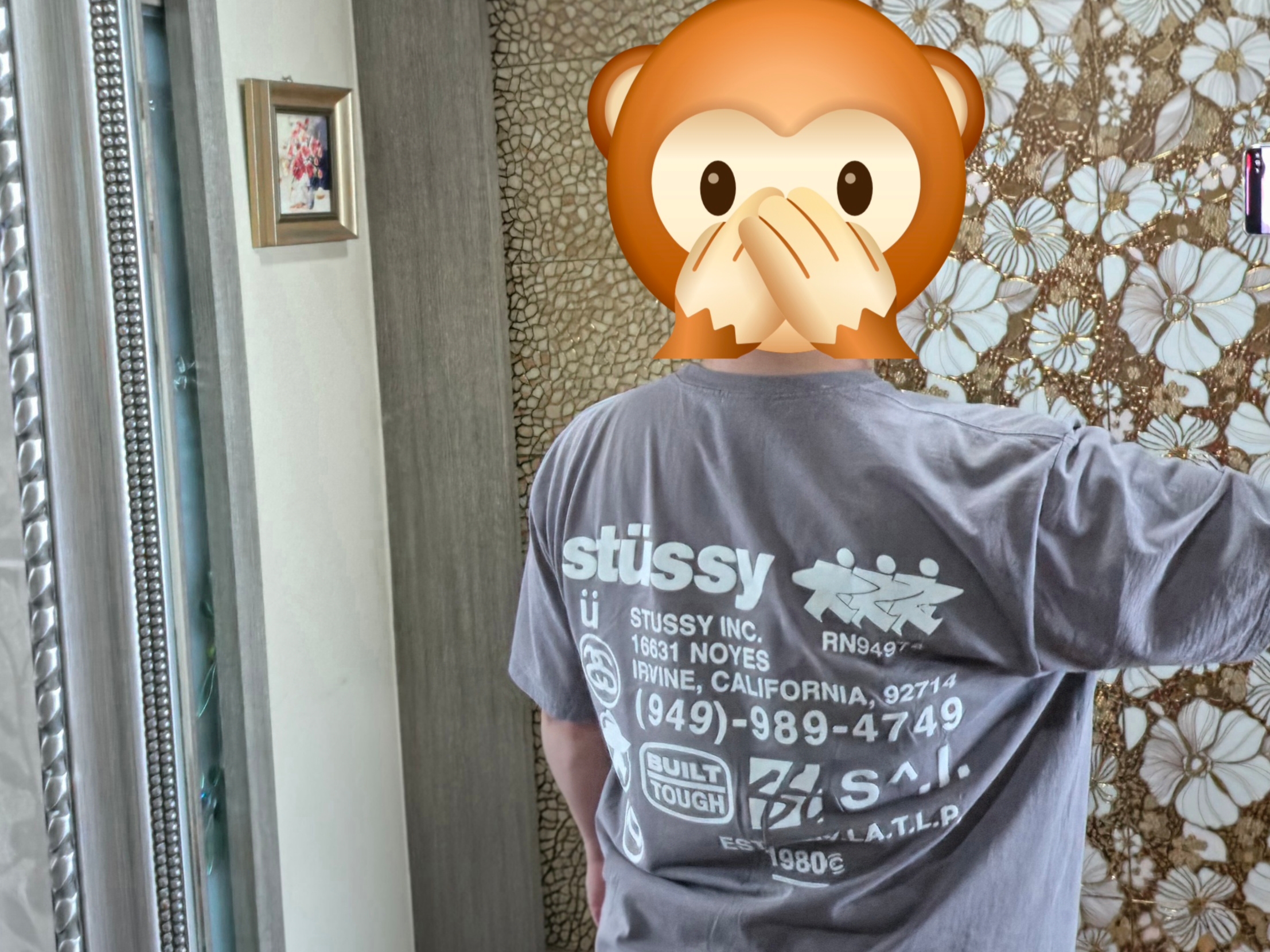 Stussy DNA Pigment Dyed T-Shirt Shark 착용 스타일