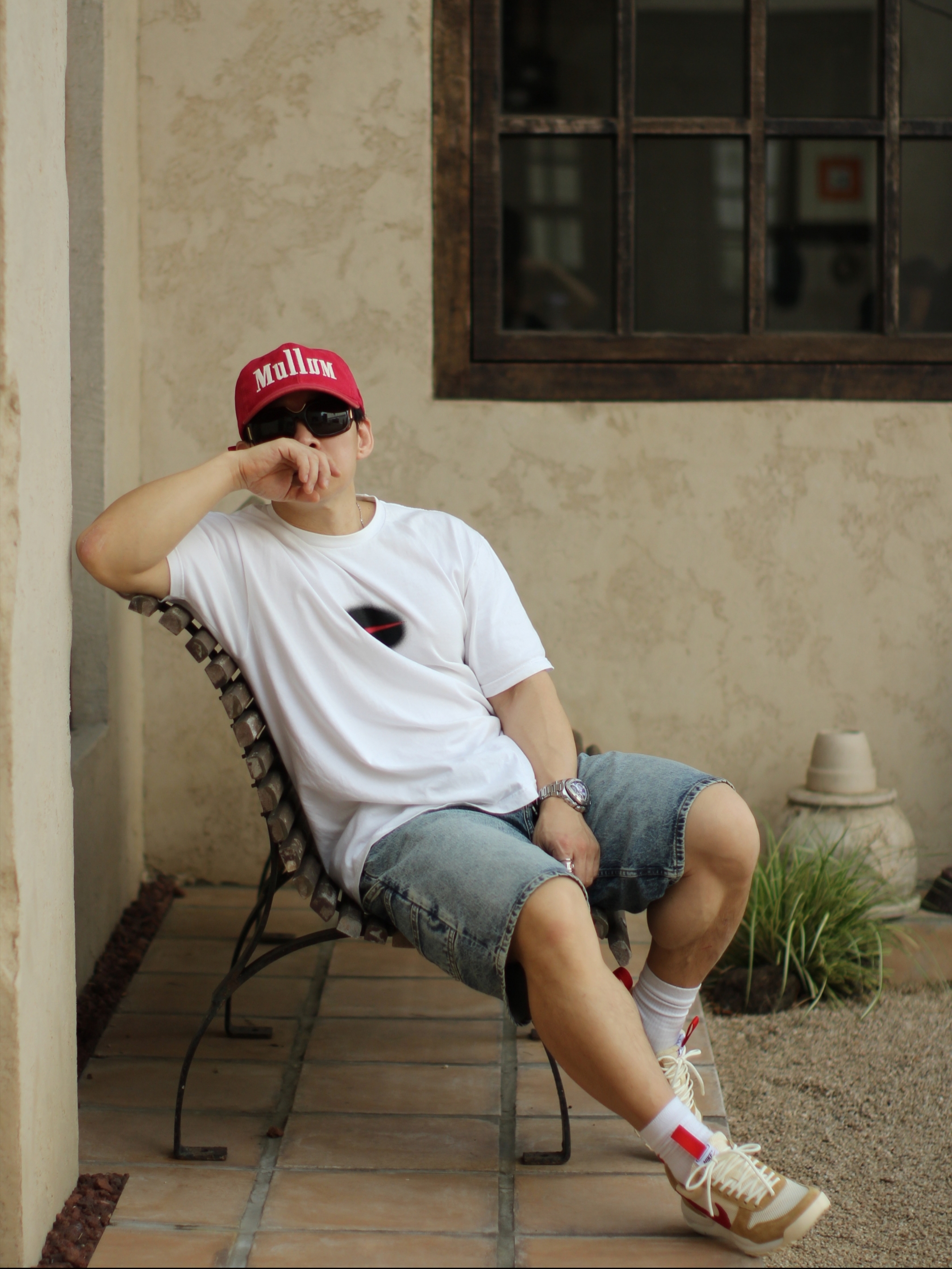 GUESS Jeans x Hysteric Glamour Carpenter Denim Shorts Blue, Stussy Waxed Canvas Market Tote Stone 착용 스타일 - 2