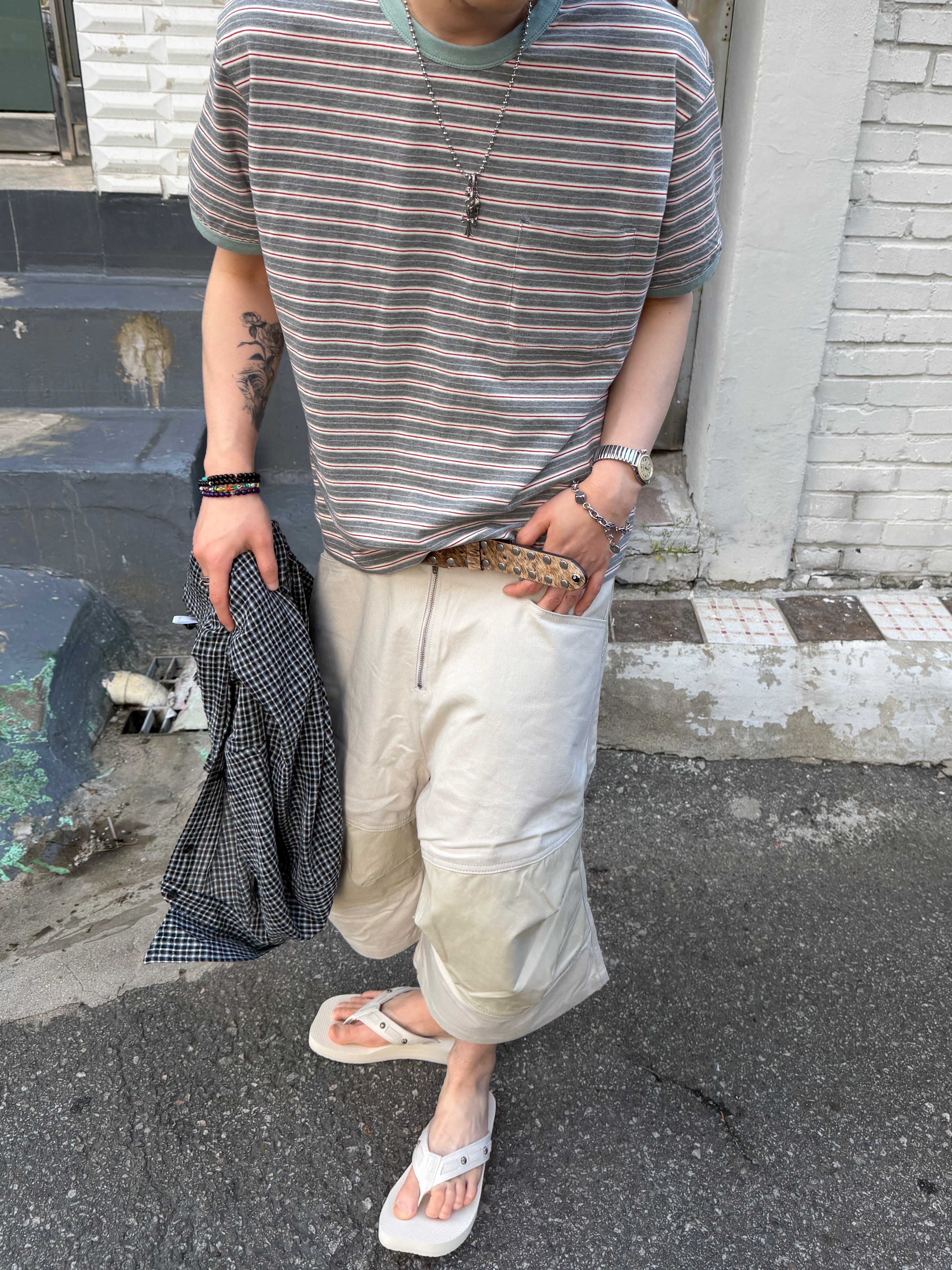 ROARINGRAD Layered Knee Bermuda Pants Beige, Nonnod Flexible Sheer Check Shirt Black 착용 스타일 - 10