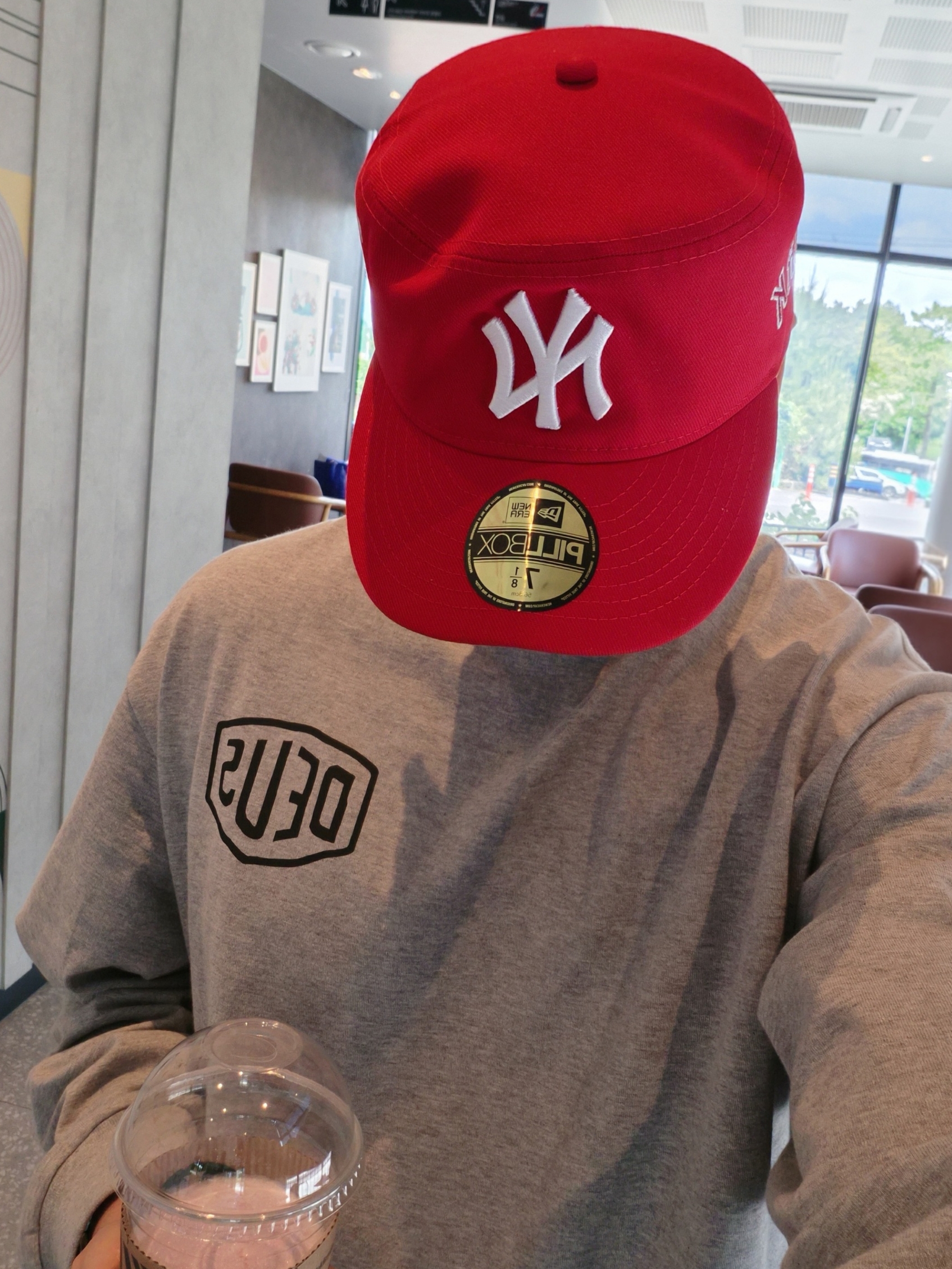 New Era MLB New York Yankees Pillbox Fitted Cap Scarlet, Deus Ex Machina Seoul College Long Sleeve T-Shirt Grey Marle 착용 스타일 - 3