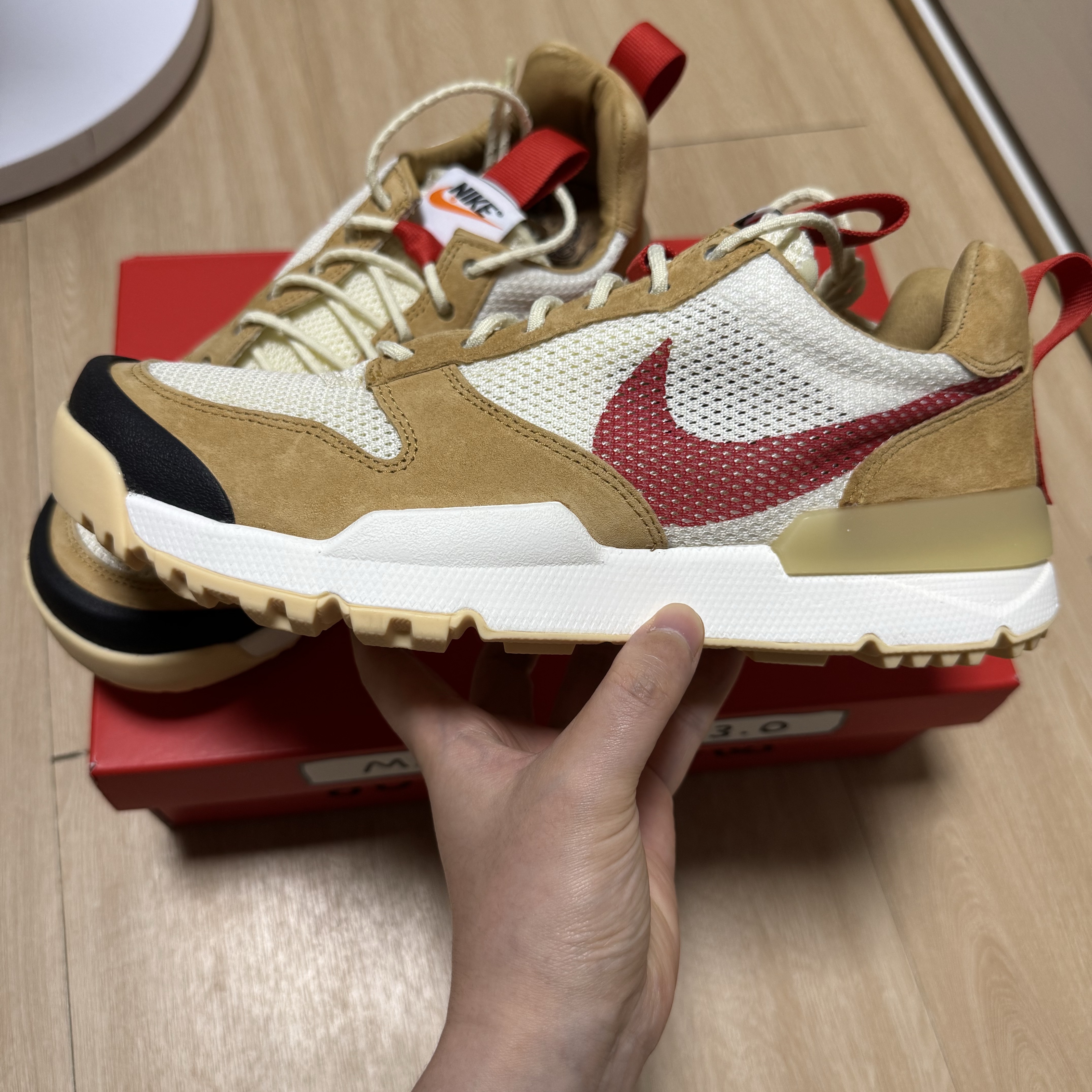 Nike x Tom Sachs Mars Yard Shoe 3.0 Space Camp 착용 스타일 - 2