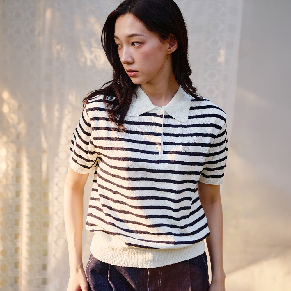 니티드 여성 부클 스트라이프 카라 니트 아이보리(Knitted W Boucle Stripe Collar Knit Ivory) - 3