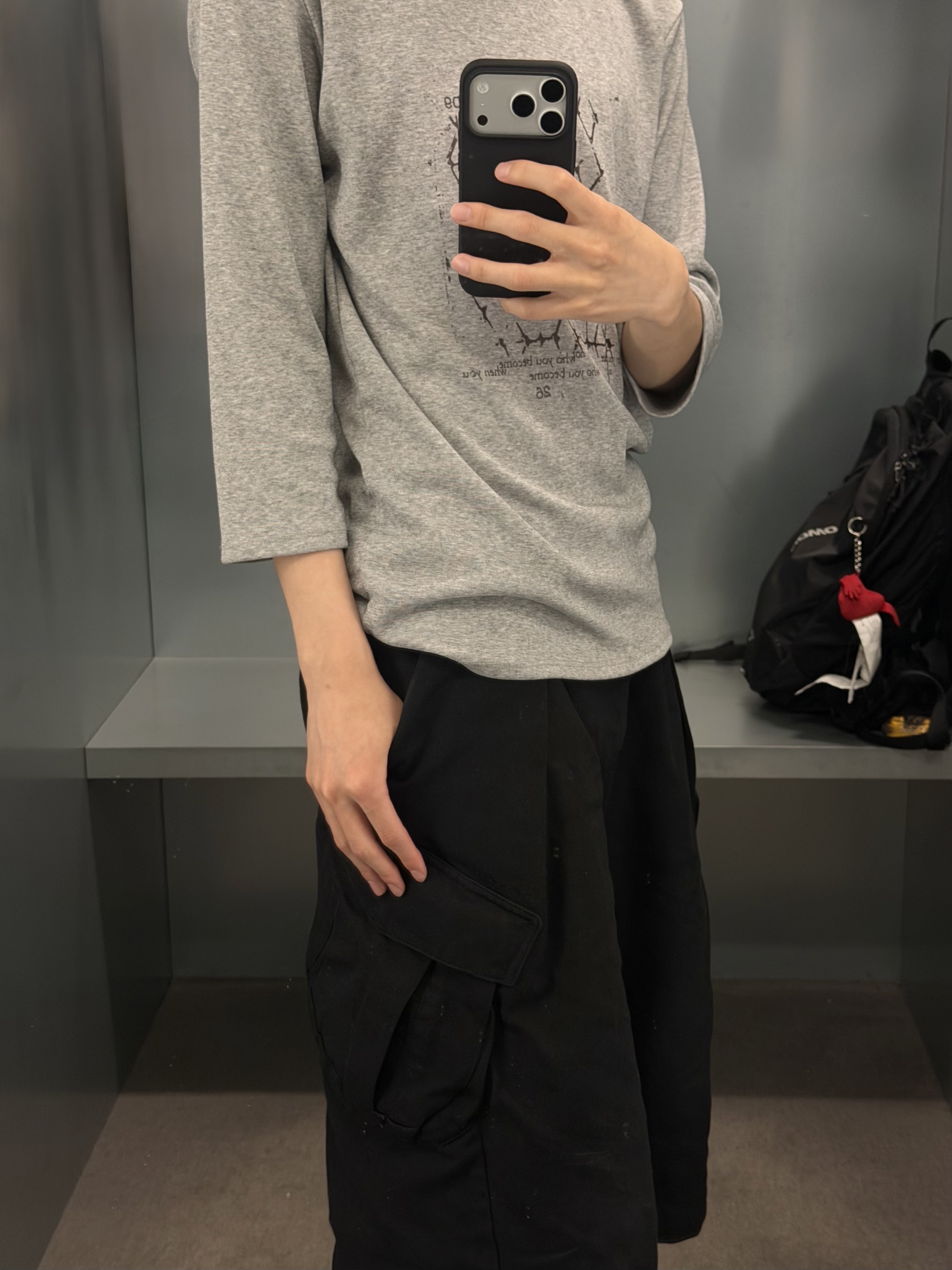 Sansan Gear Lattice T-Shirt Melange Grey, Sansan Gear Capri Pants Black_26SS 착용 스타일 - 3