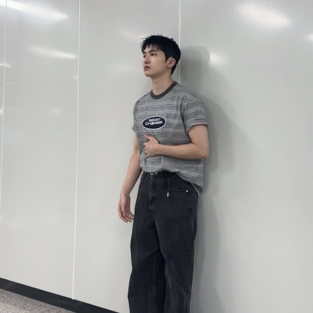 SPORT CHAMBER Capsule T-shirt GRAY 착용 스타일 - 1
