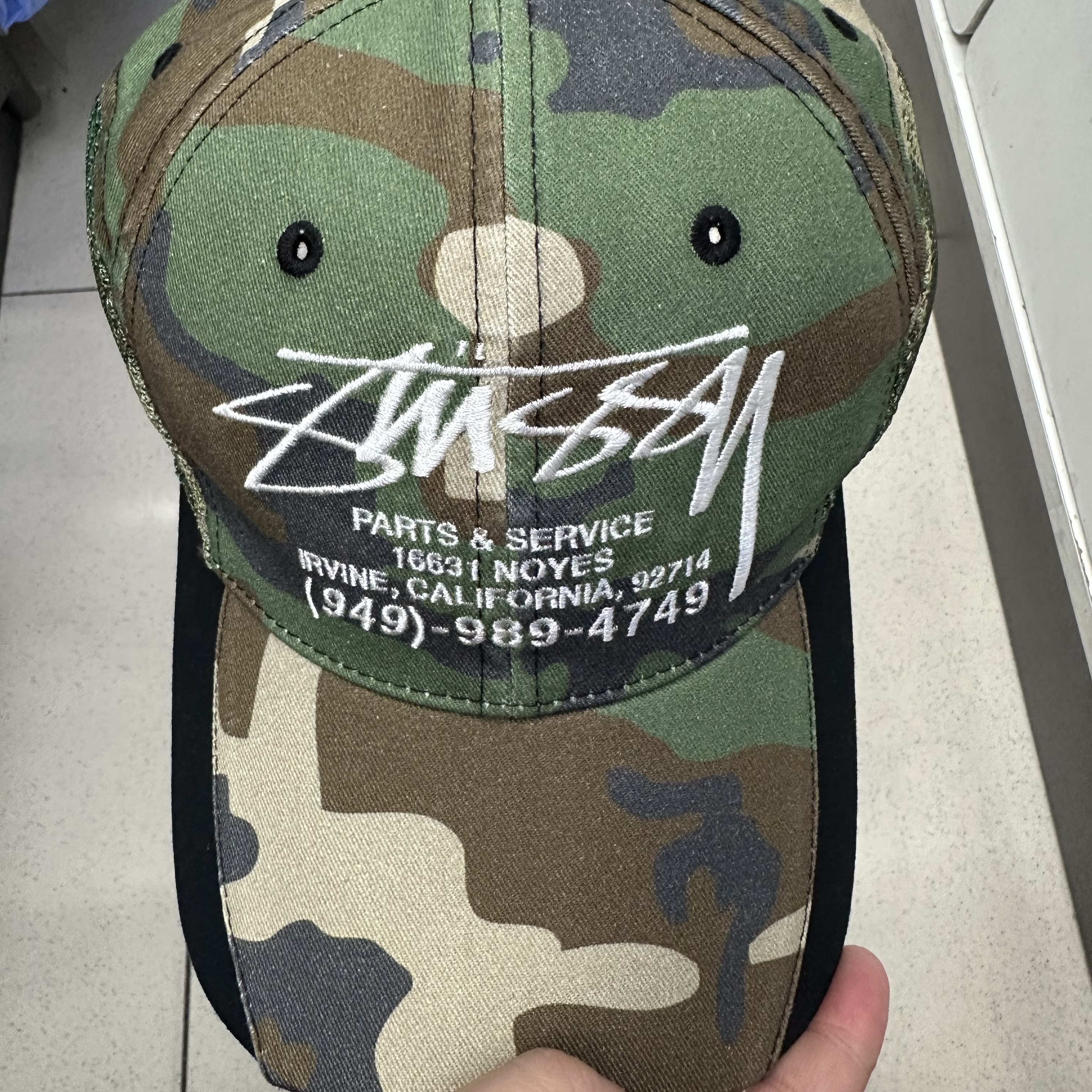 Stussy Parts & Service Mesh Cap Camo 착용 스타일