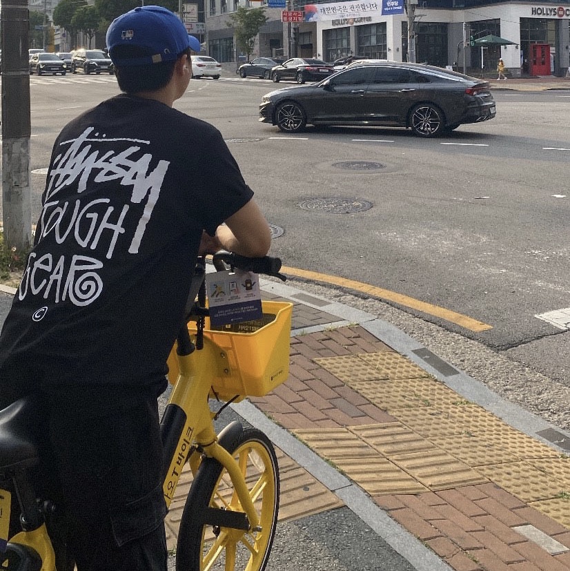 Stussy Tough Gear T-Shirt Black 착용 스타일
