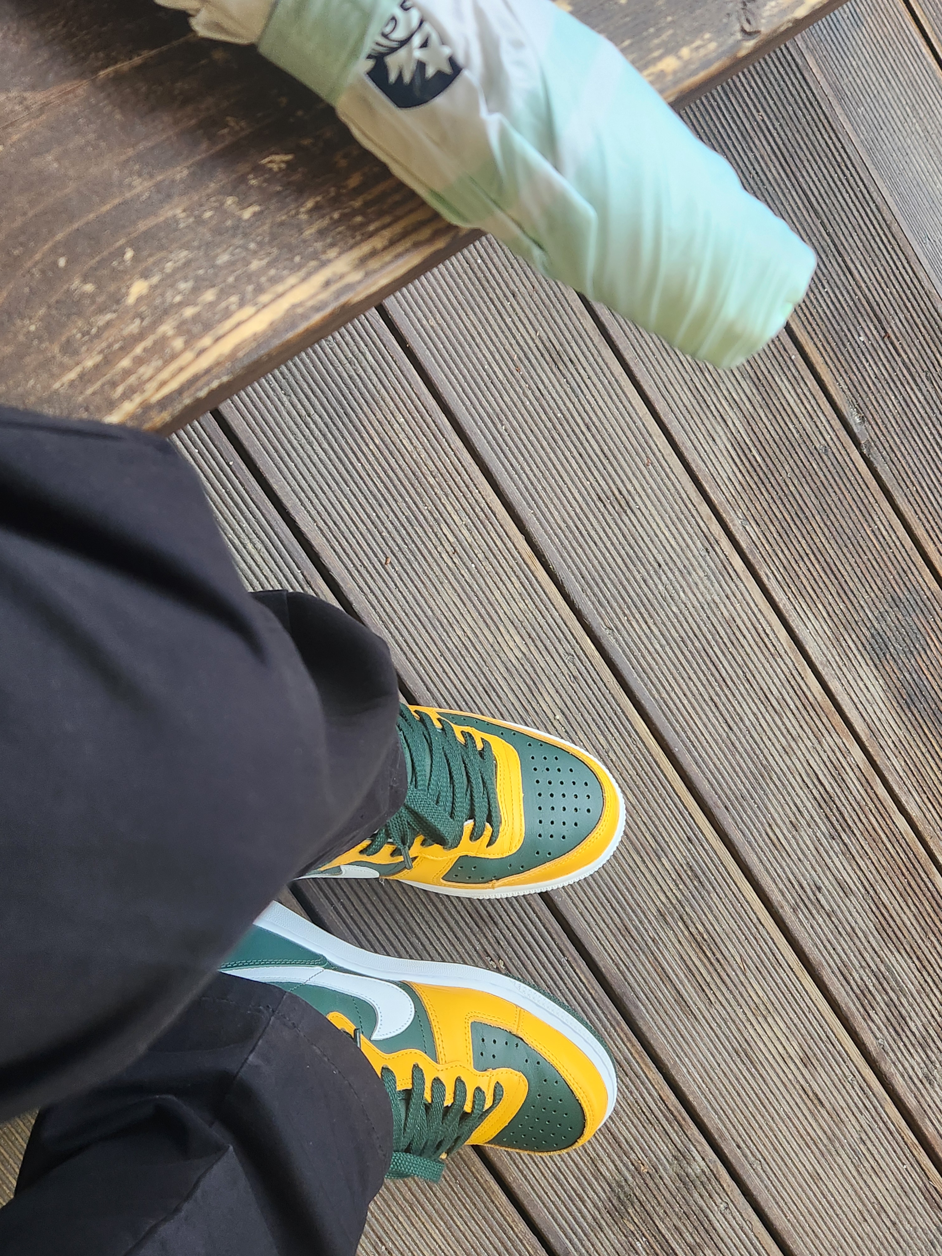 Nike Terminator High Black Forest and Del Sol, Starbucks Daily 3 Step Umbrella Apple Mint ์ฐฉ์ฉ ์คํ์ผ - 1