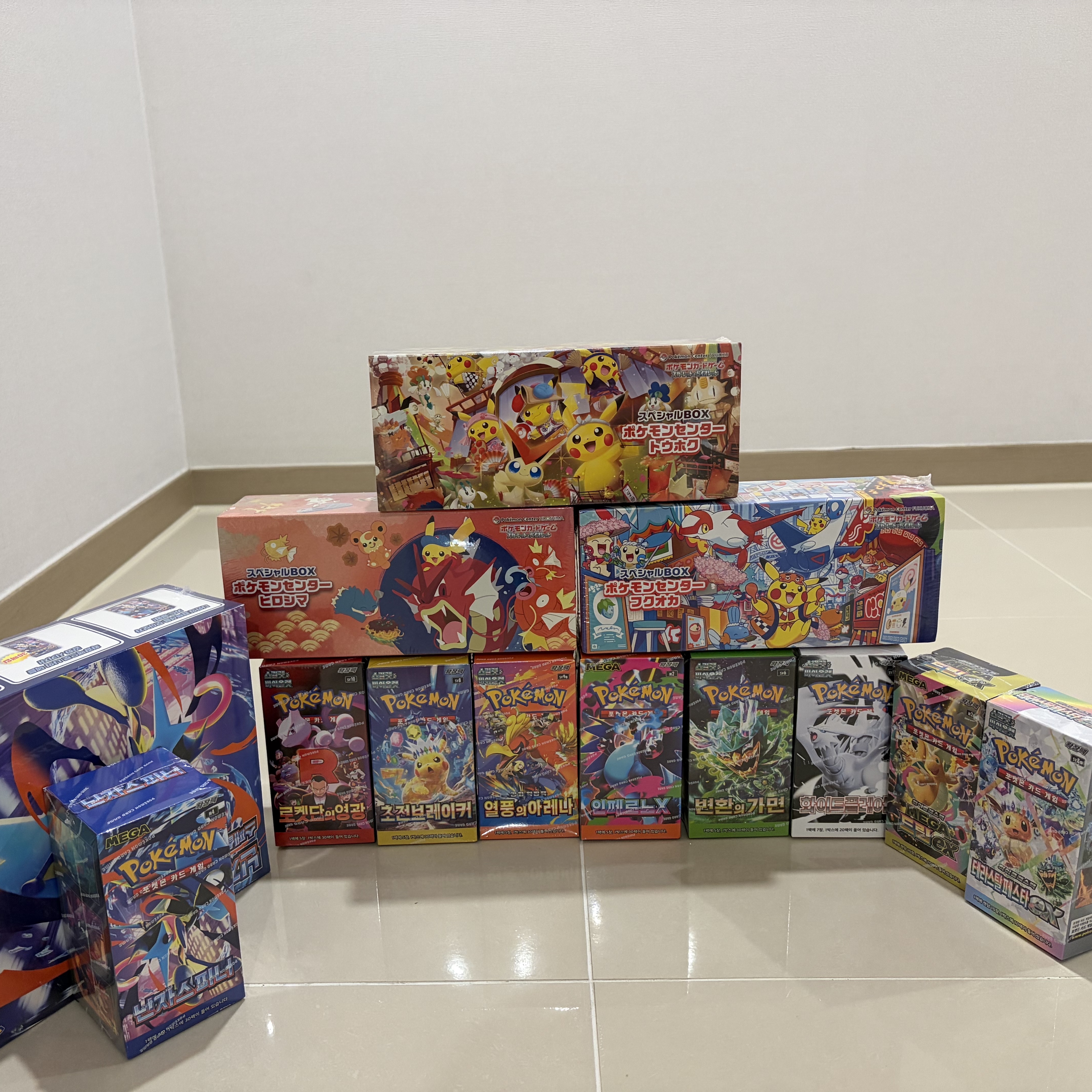 Pokemon TCG Special Box Pokemon Center Hiroshima (Japanese Ver.) 착용 스타일