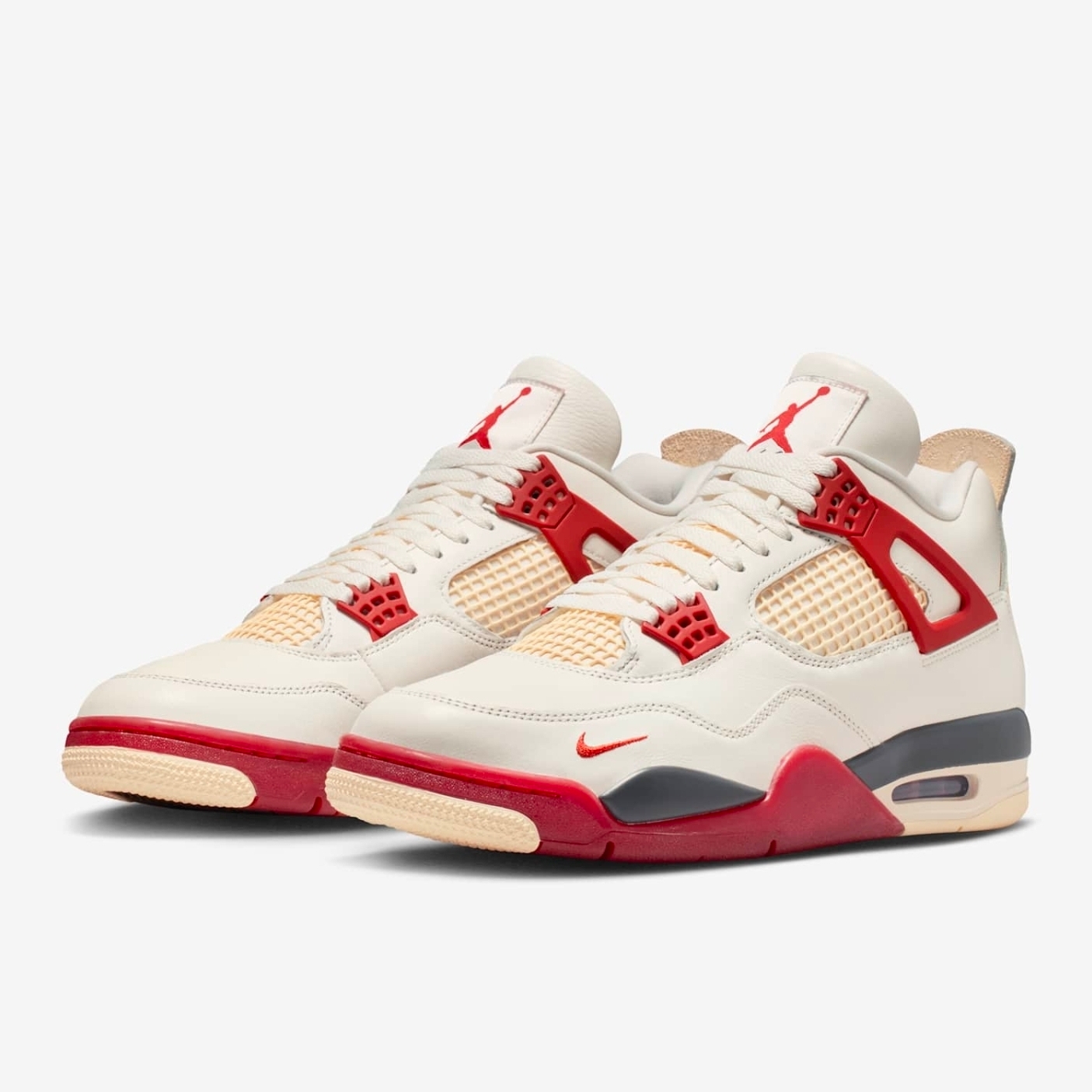 Jordan 4 x Nigel Sylvester Retro OG Brick After Brick 착용 스타일 - 7
