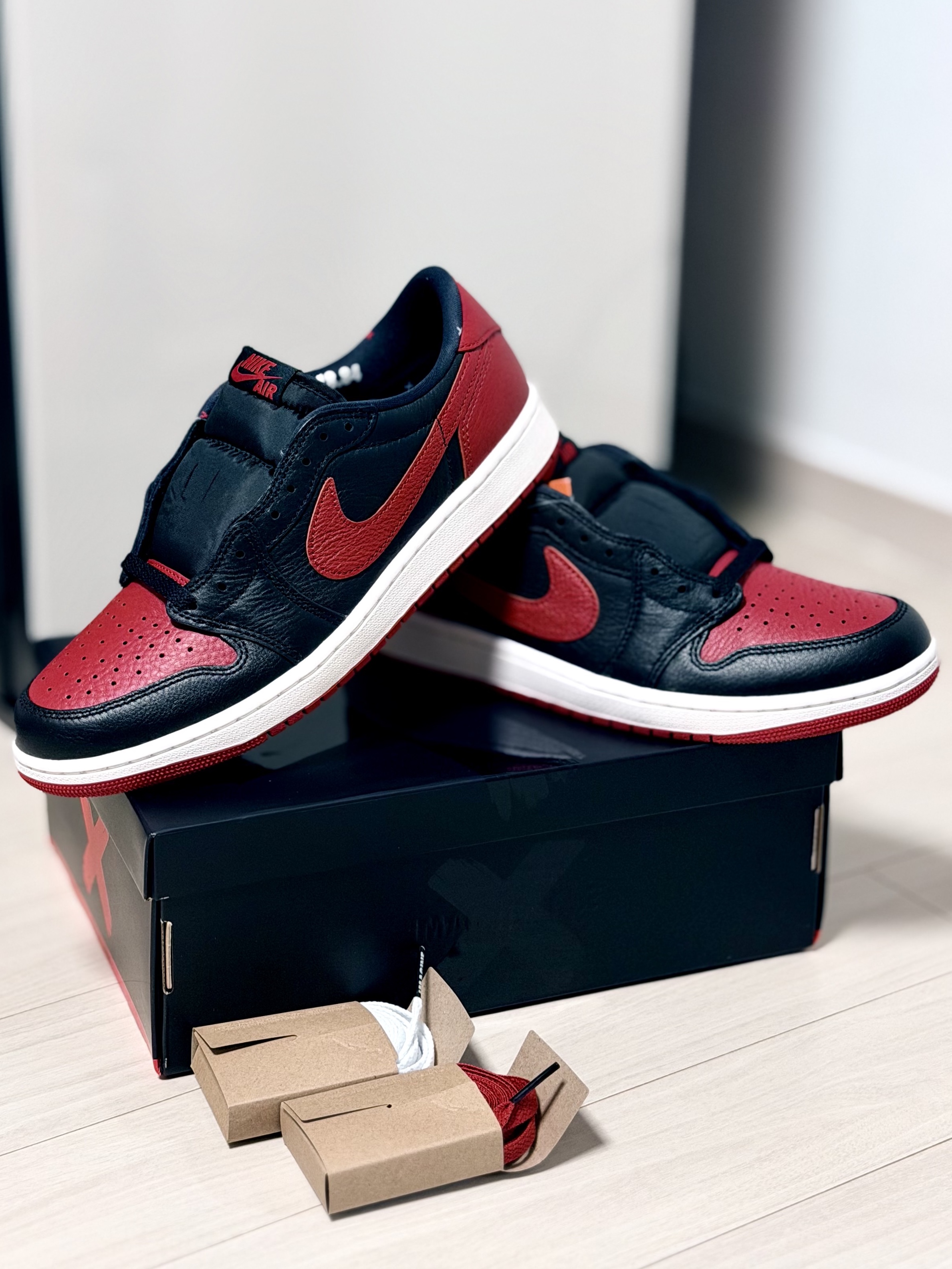 Jordan 1 Retro Low OG Banned 2026 착용 스타일