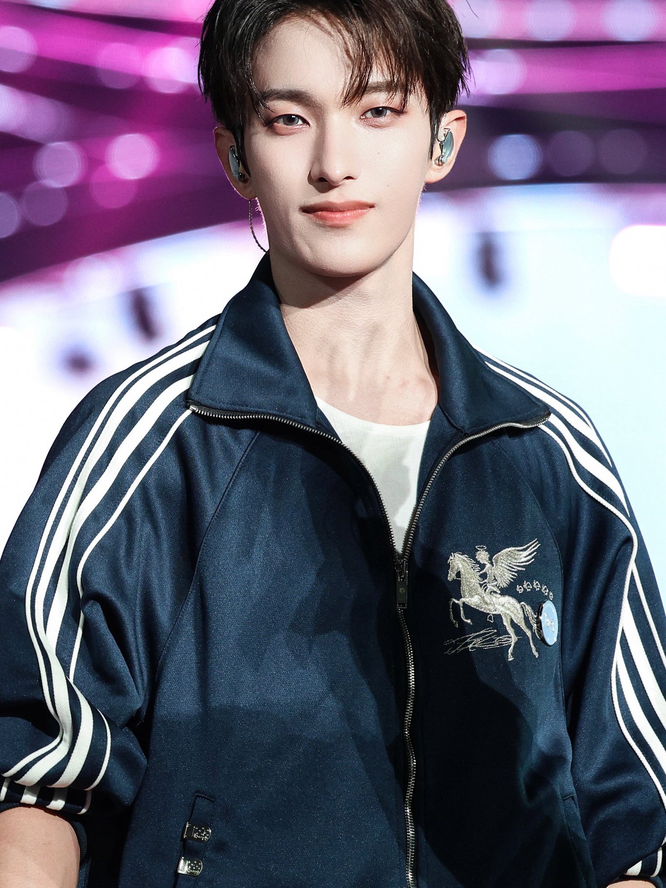 [트리플적립] PACOSPLY Falling Angel Sports Jacket Navy 착용 스타일