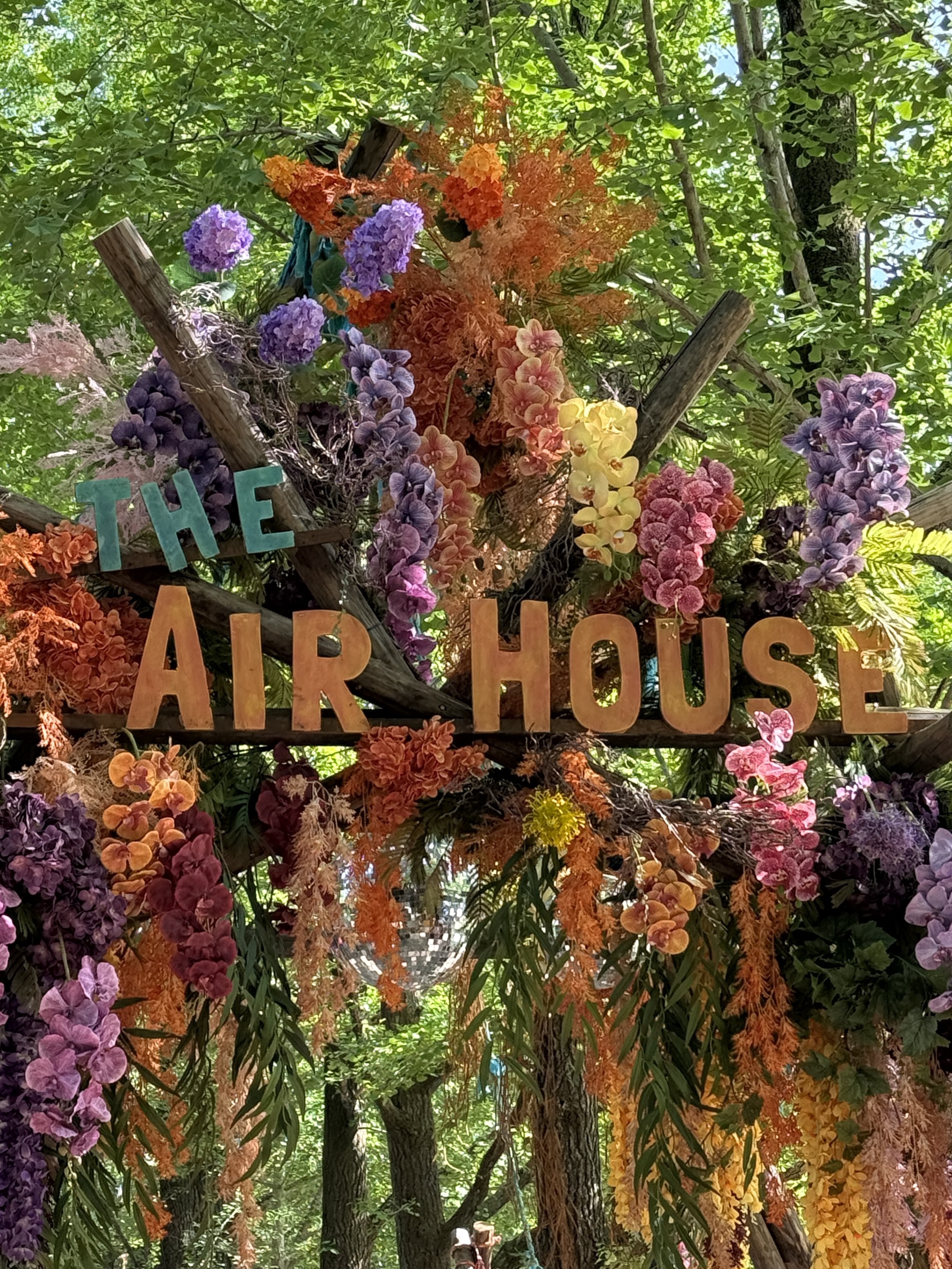 The Air House 1st Ticket (Sat - Mon), The Air House 2nd Ticket (Sat - Mon) 착용 스타일 - 4
