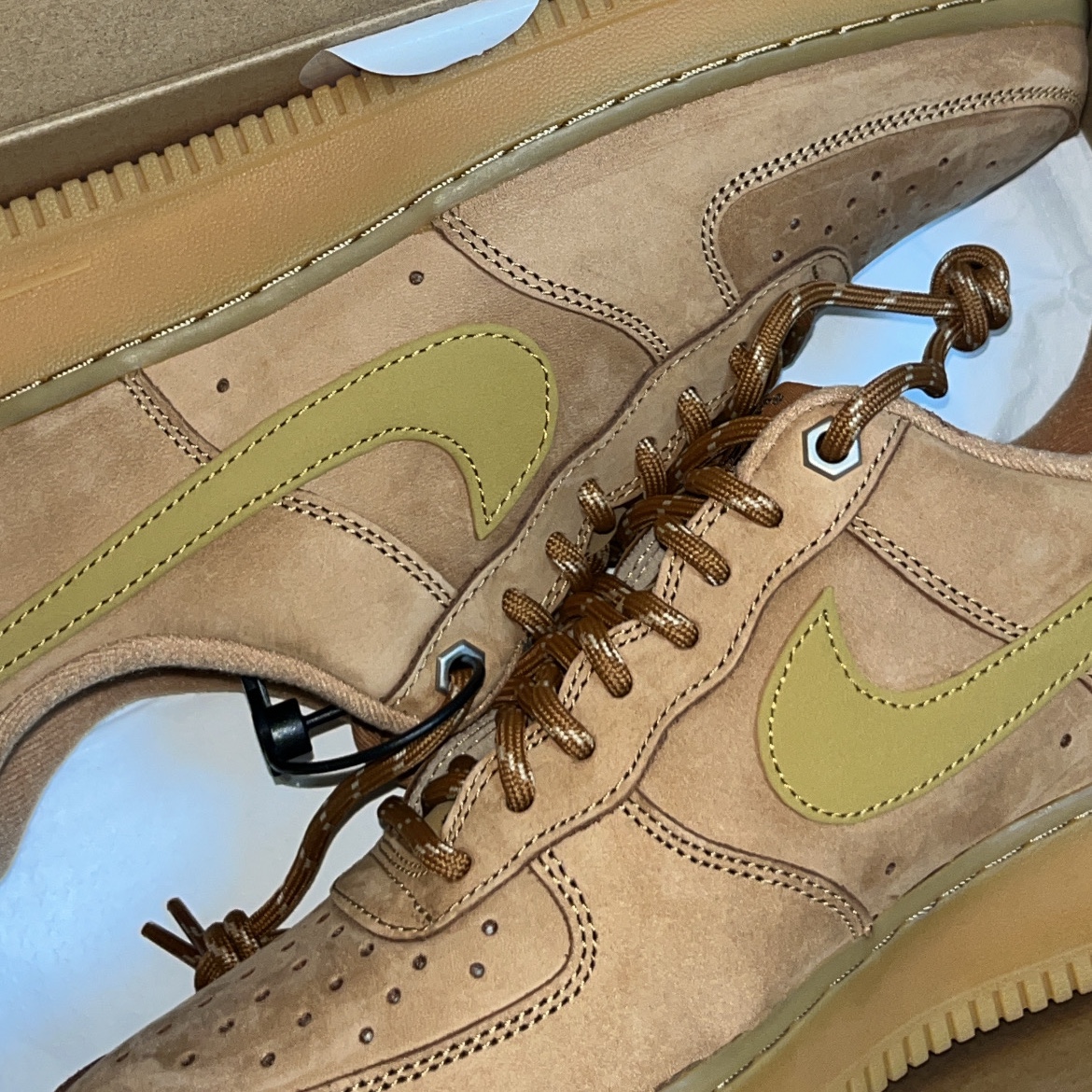 Nike Air Force 1 '07 WB Flax 착용 스타일 - 3