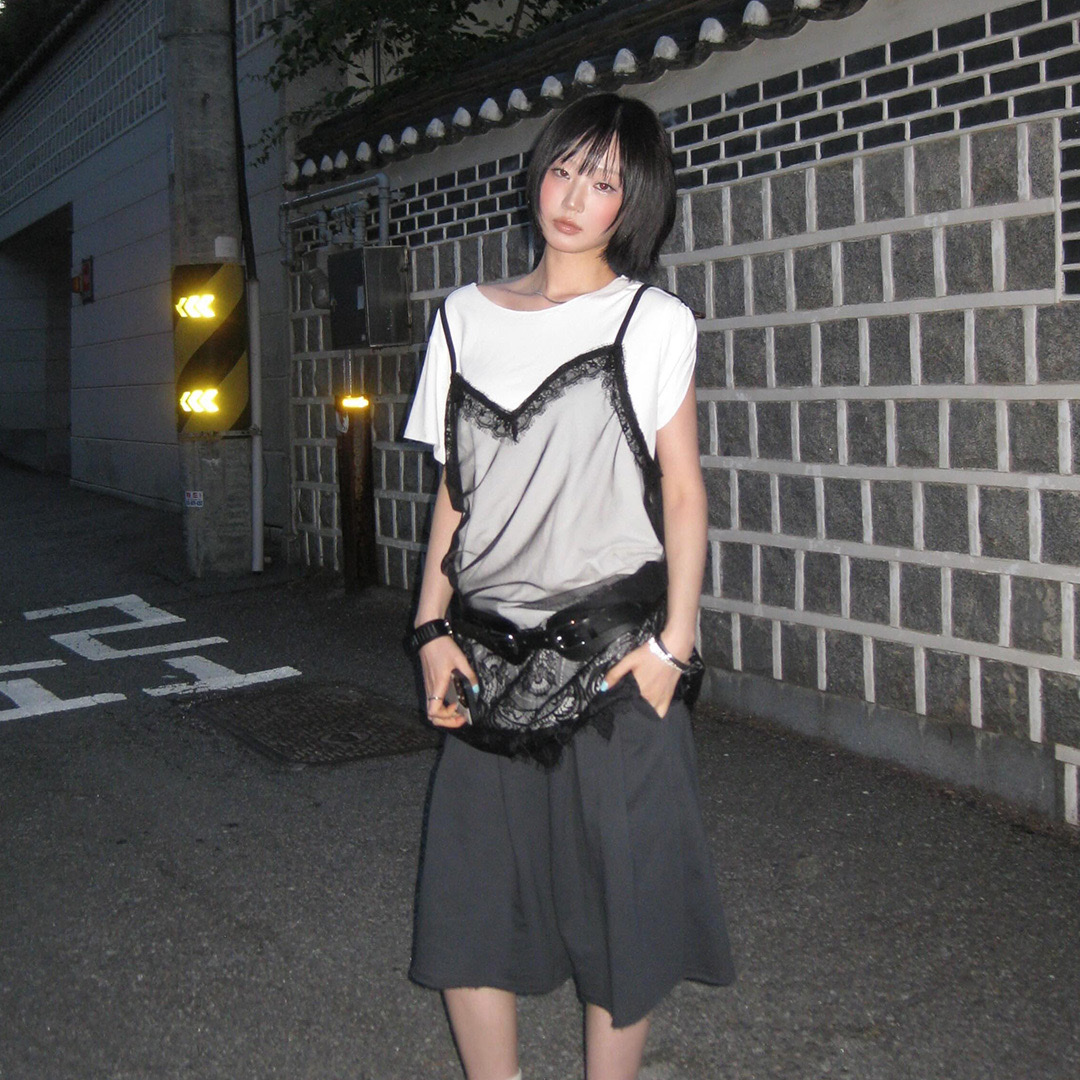 Thevinylhouse Lace Layered One-Piece (W) White 착용 스타일