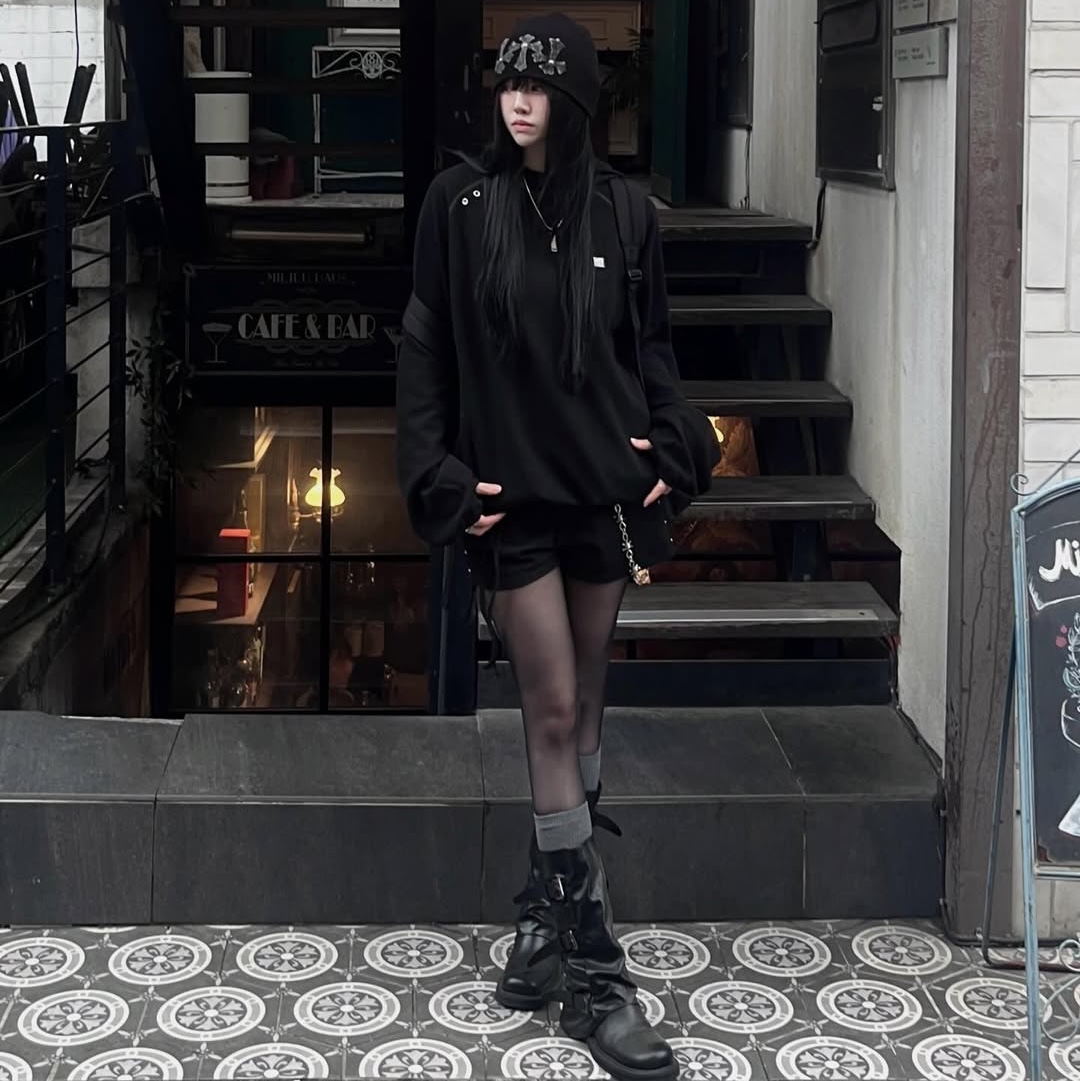 SPORT CHAMBER SC Waffle Ear-Open Hood T-shirt BLACK 착용 스타일 - 1