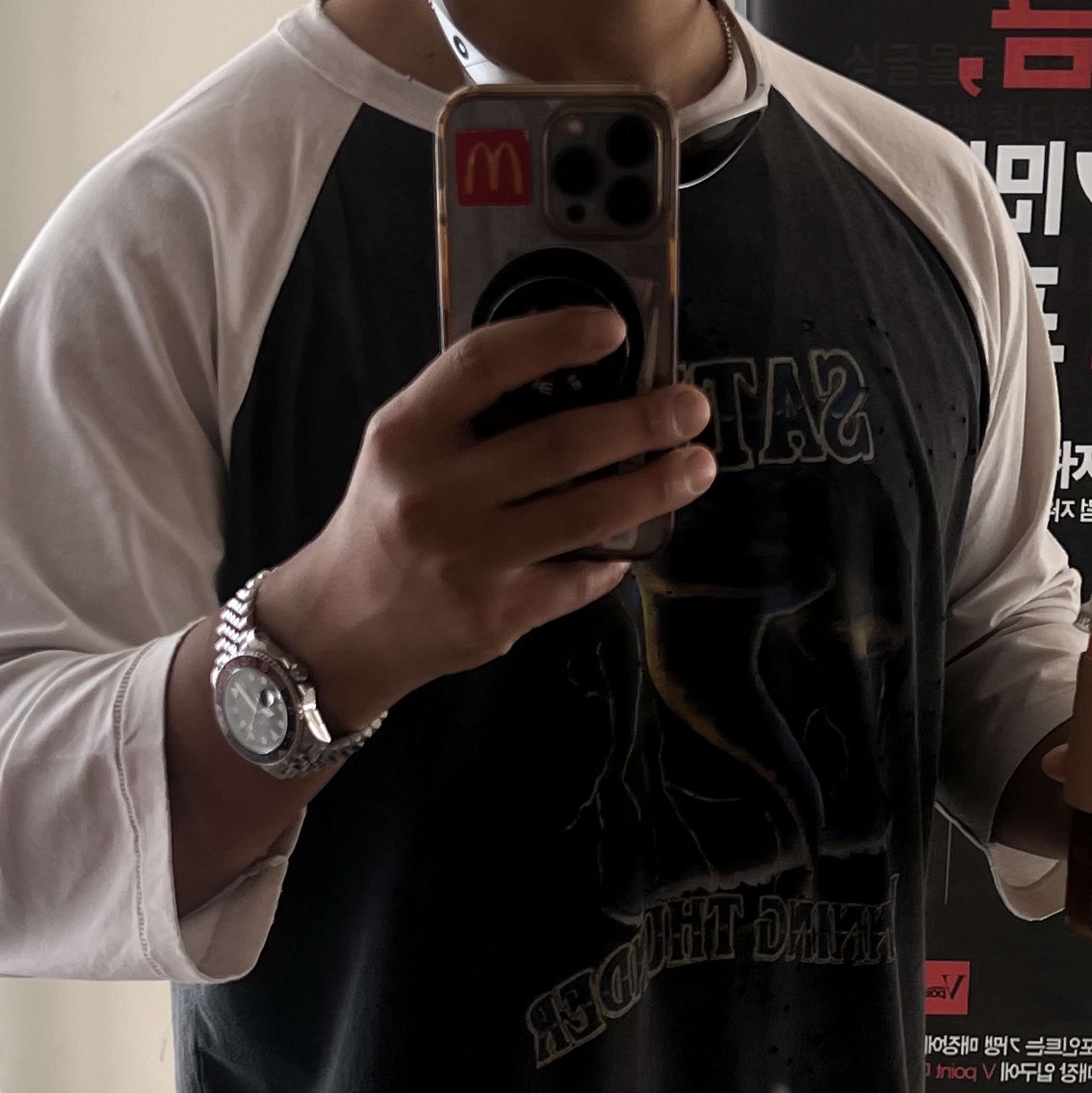 Satisfy Mothtech Baseball T-Shirt Off White Aged Black, Oakley Eye Jacket Redux Silver Frame Prizm Black Polarized Lenses High Bridge Fit 착용 스타일 - 1