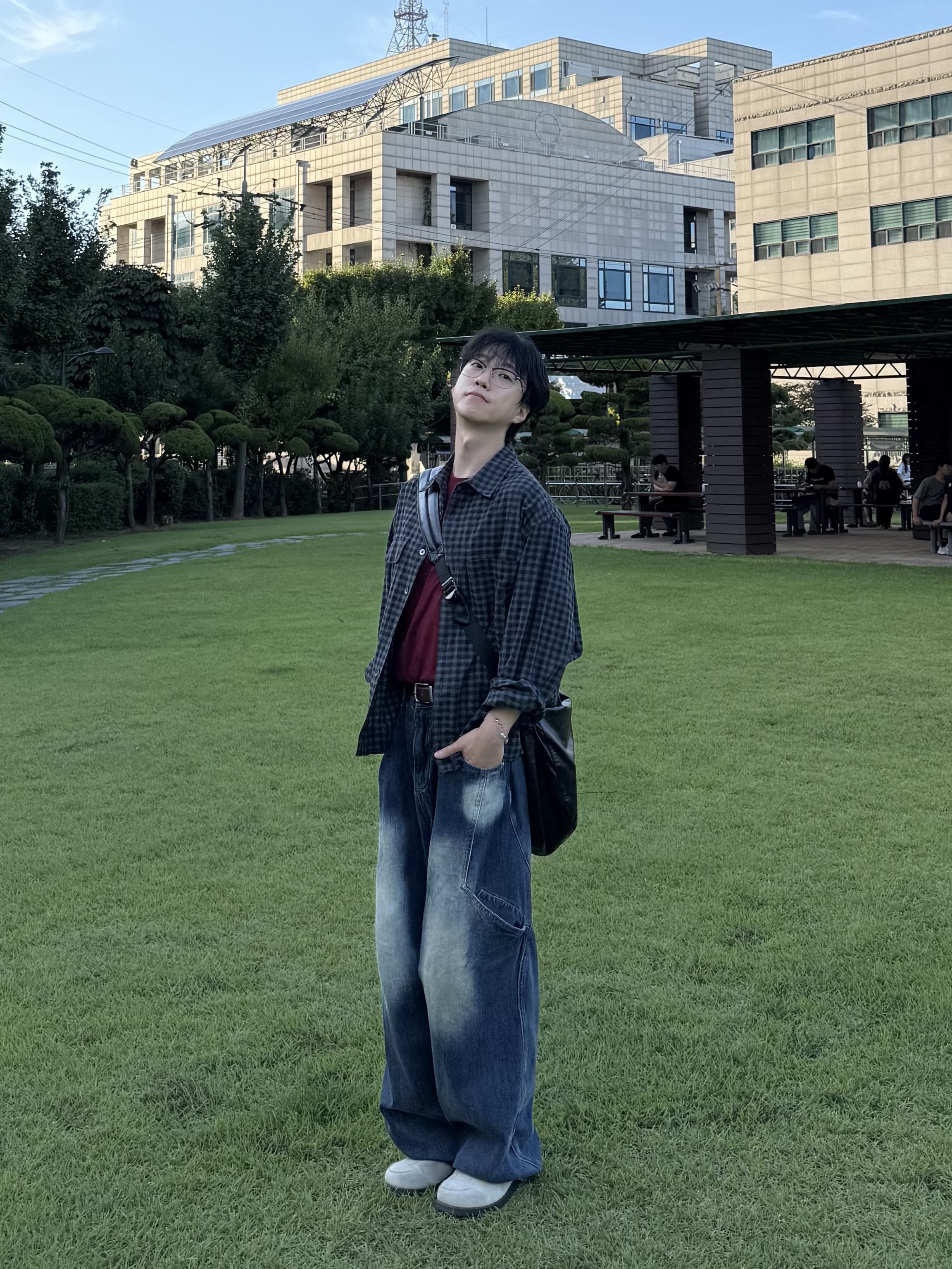 noun Side Line Cargo Denim Pants Blue 착용 스타일 - 1