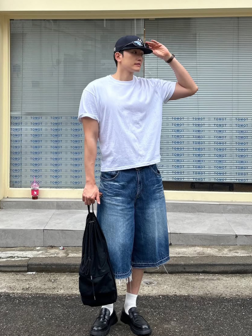 Knitted Cotton Crop T-Shirts White, Knitted Cotton Crop T-Shirts Grey 착용 스타일 - 1