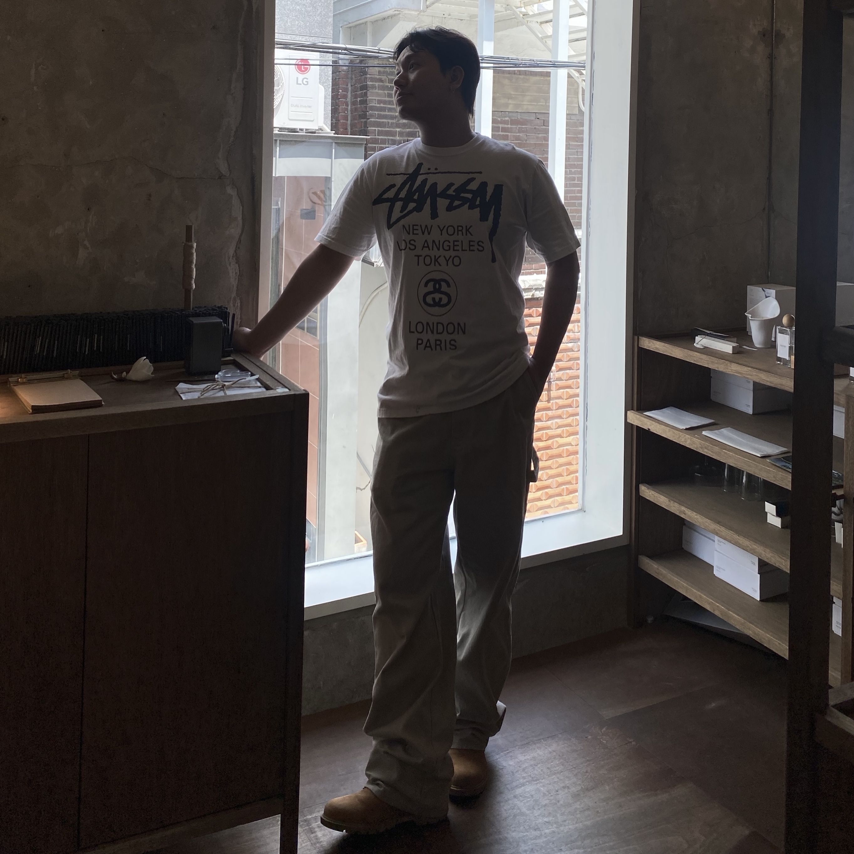 Stussy World Tour T-Shirt White, Timberland Premium 6 inch Waterproof Boot Wheat Nubuck - Wide 착용 스타일 - 4