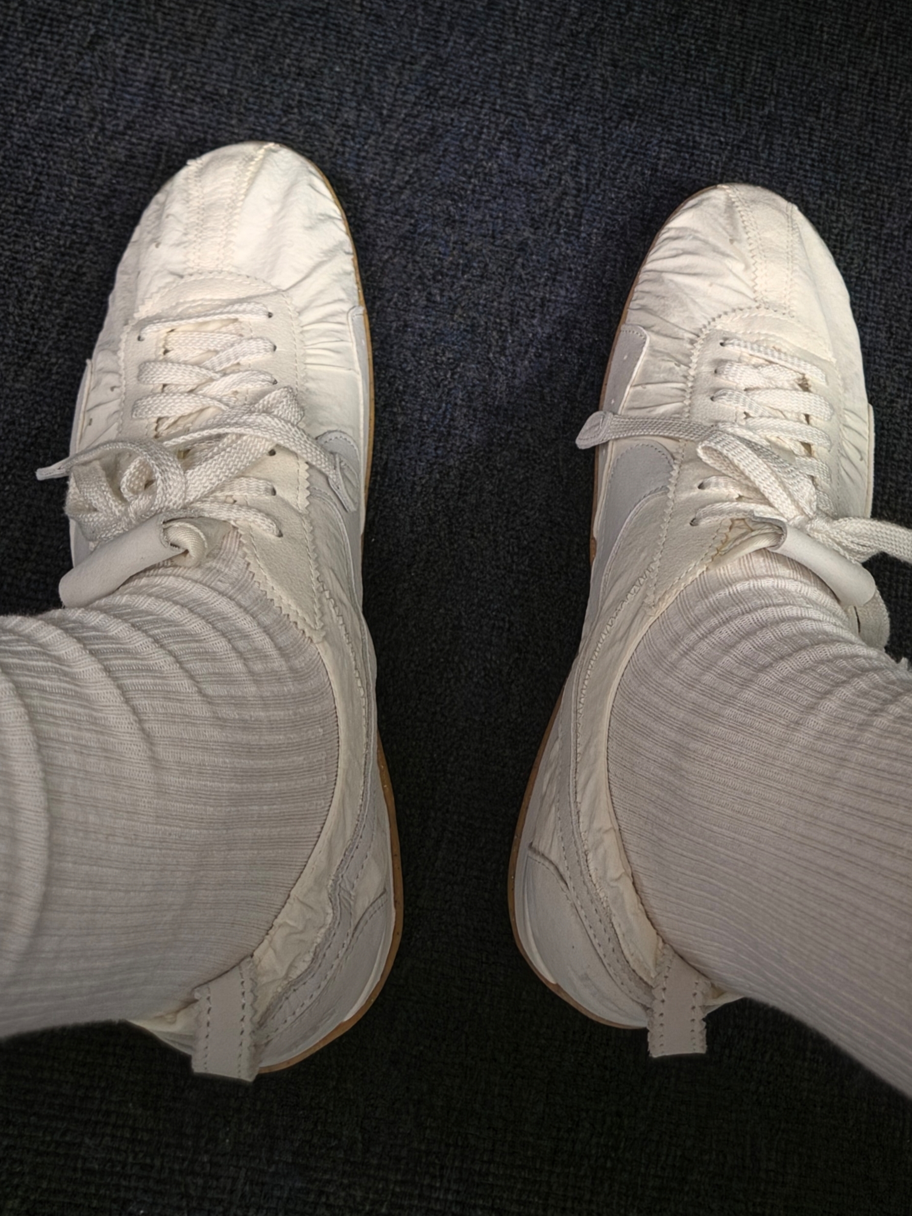 Nike x Jacquemus Moon Shoe SP Soft Pearl Sail 착용 스타일 - 2