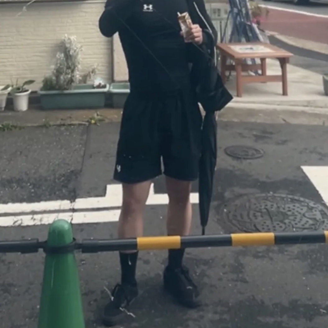 Under Armour HeatGear OG Compression Long Sleeve T-Shirt Black White 착용 스타일