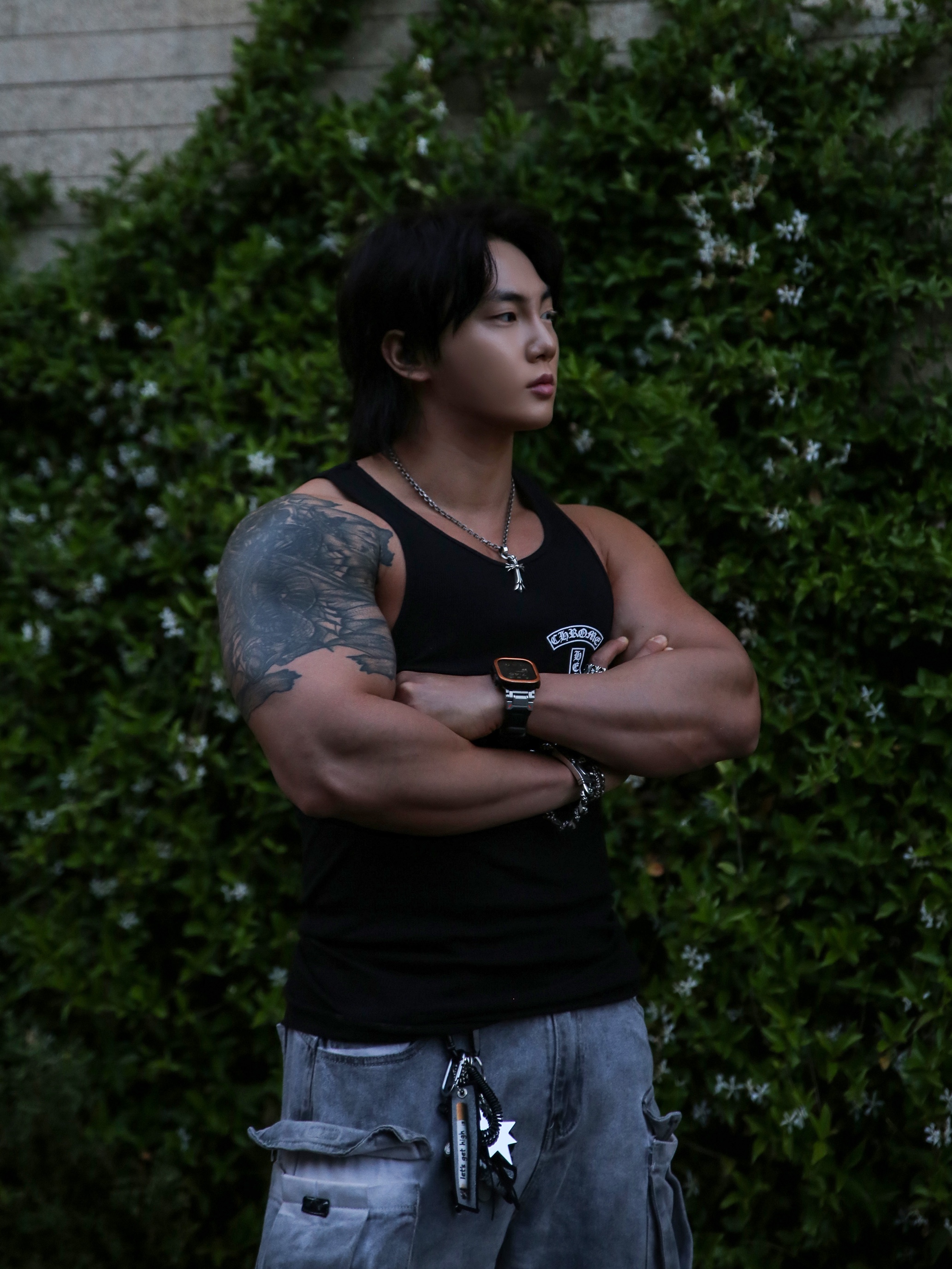 Chrome Hearts Cross T-Bar Logo Tank Top Black 착용 스타일 - 2