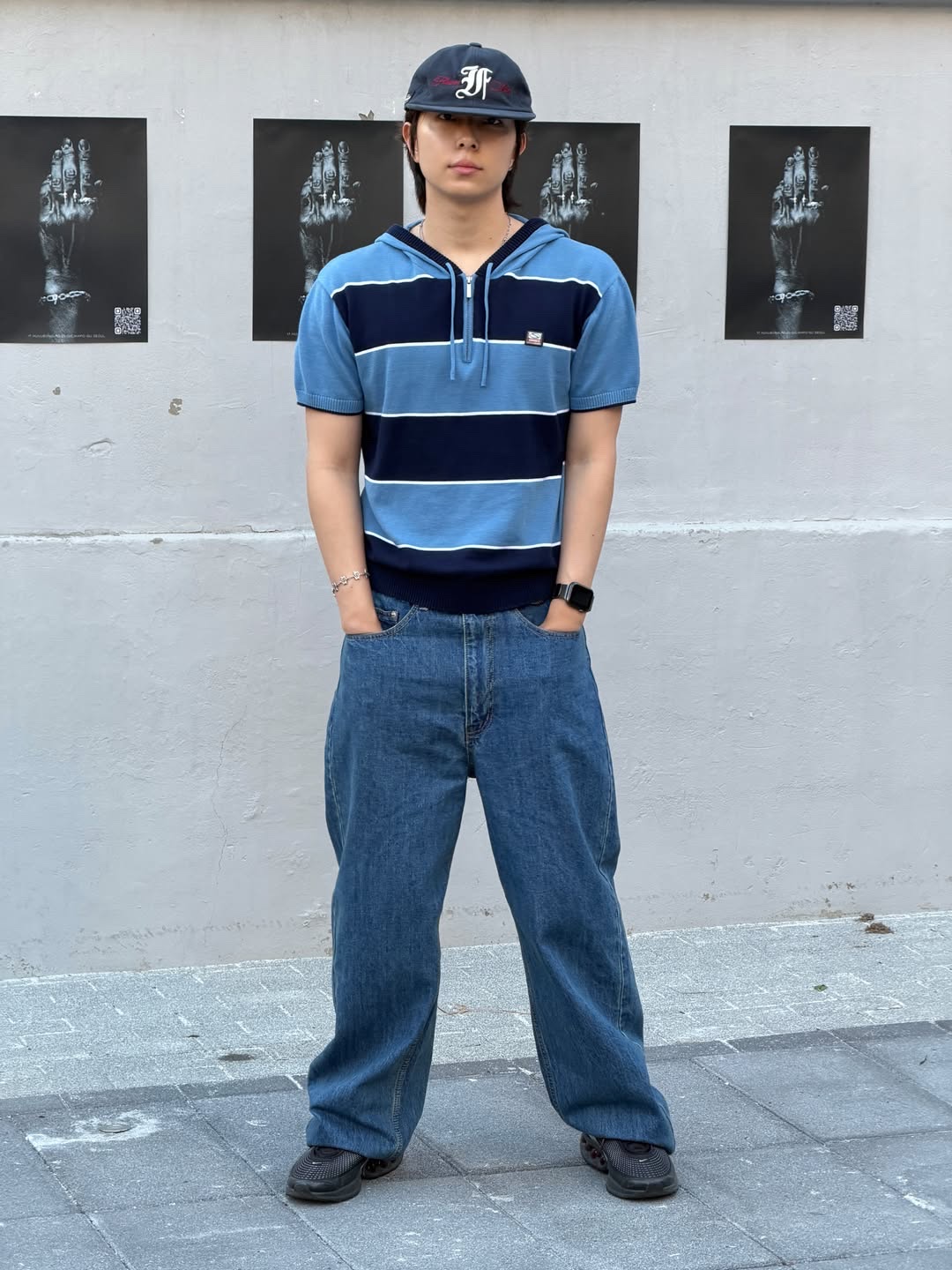SPORT CHAMBER Loop Knit Hoodie SKY BLUE 착용 스타일 - 3
