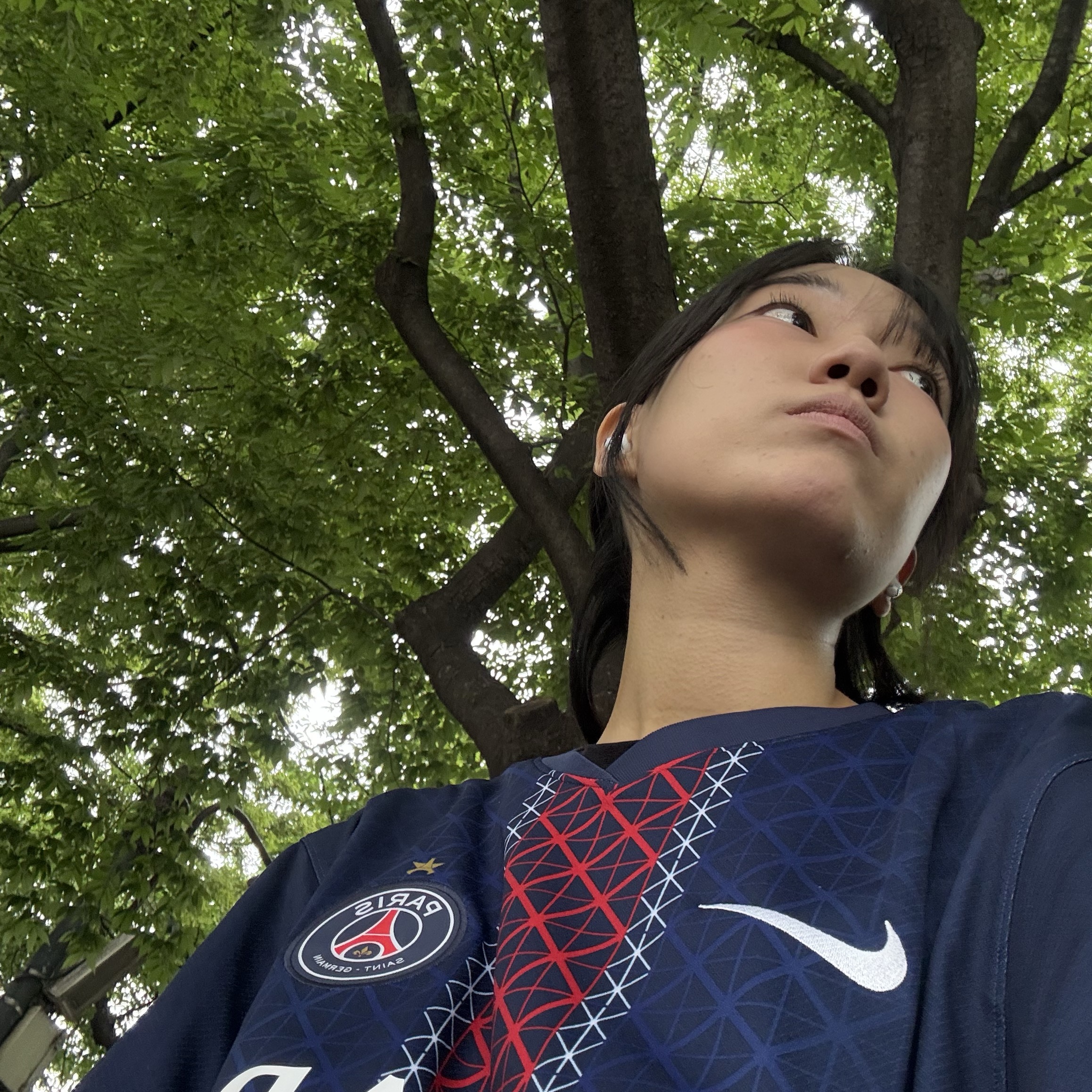Nike Paris Saint-Germain 2024/25 Dri-Fit Stadium Home Replica Jersey Midnight Navy (Non Marking Ver.), Asics Gel-Kayano 14 Black Pure Silver 착용 스타일 - 2