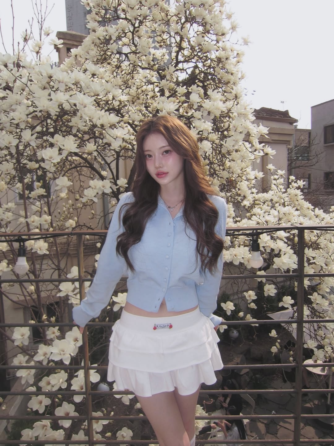 Rosefrantz Rose Cancan Mini Skirt [White], Rosefrantz Fabric Button Collar Cardigan [Sky Blue] 착용 스타일 - 2