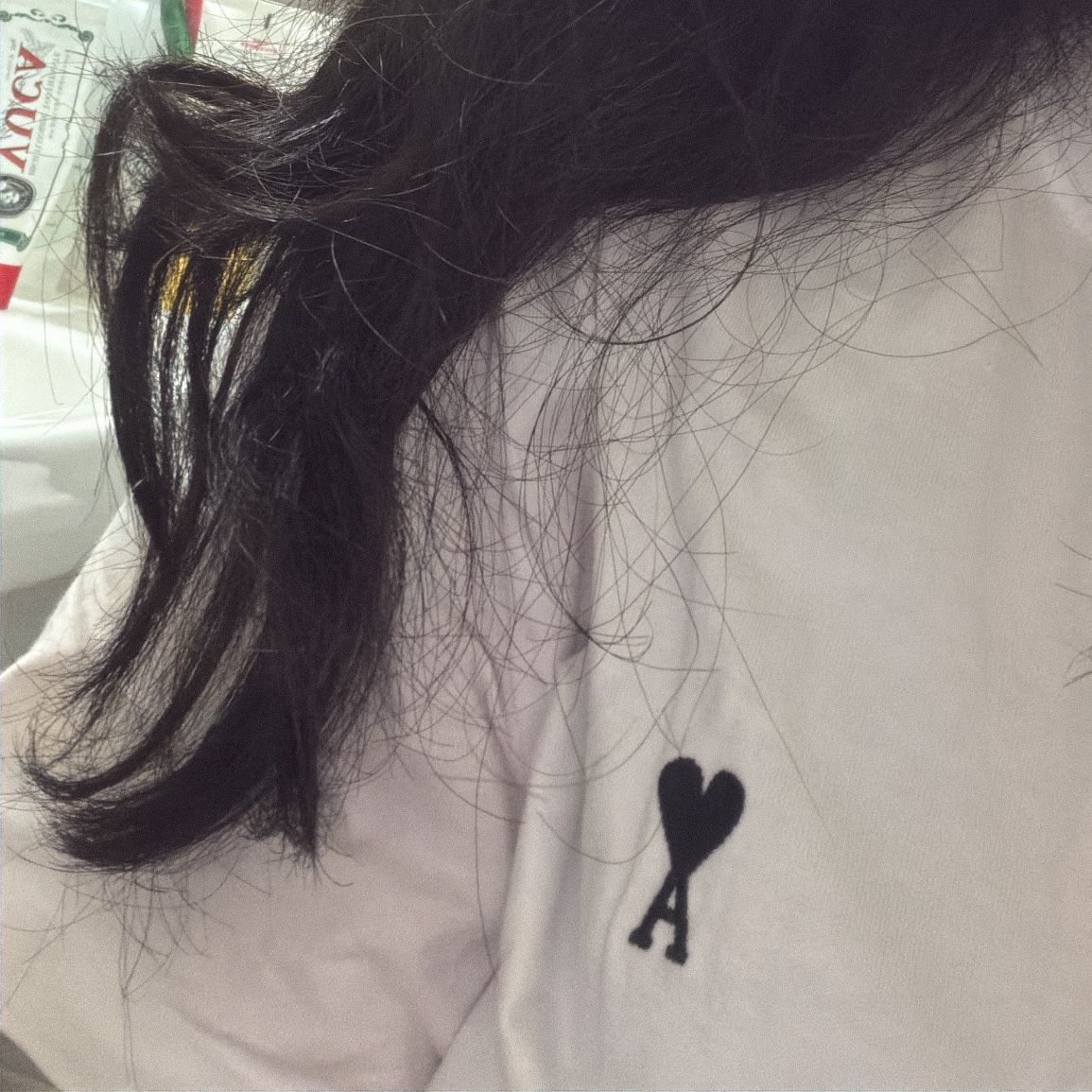 AMI de Coeur T-Shirt in Light Cotton Jersey White Black 착용 스타일