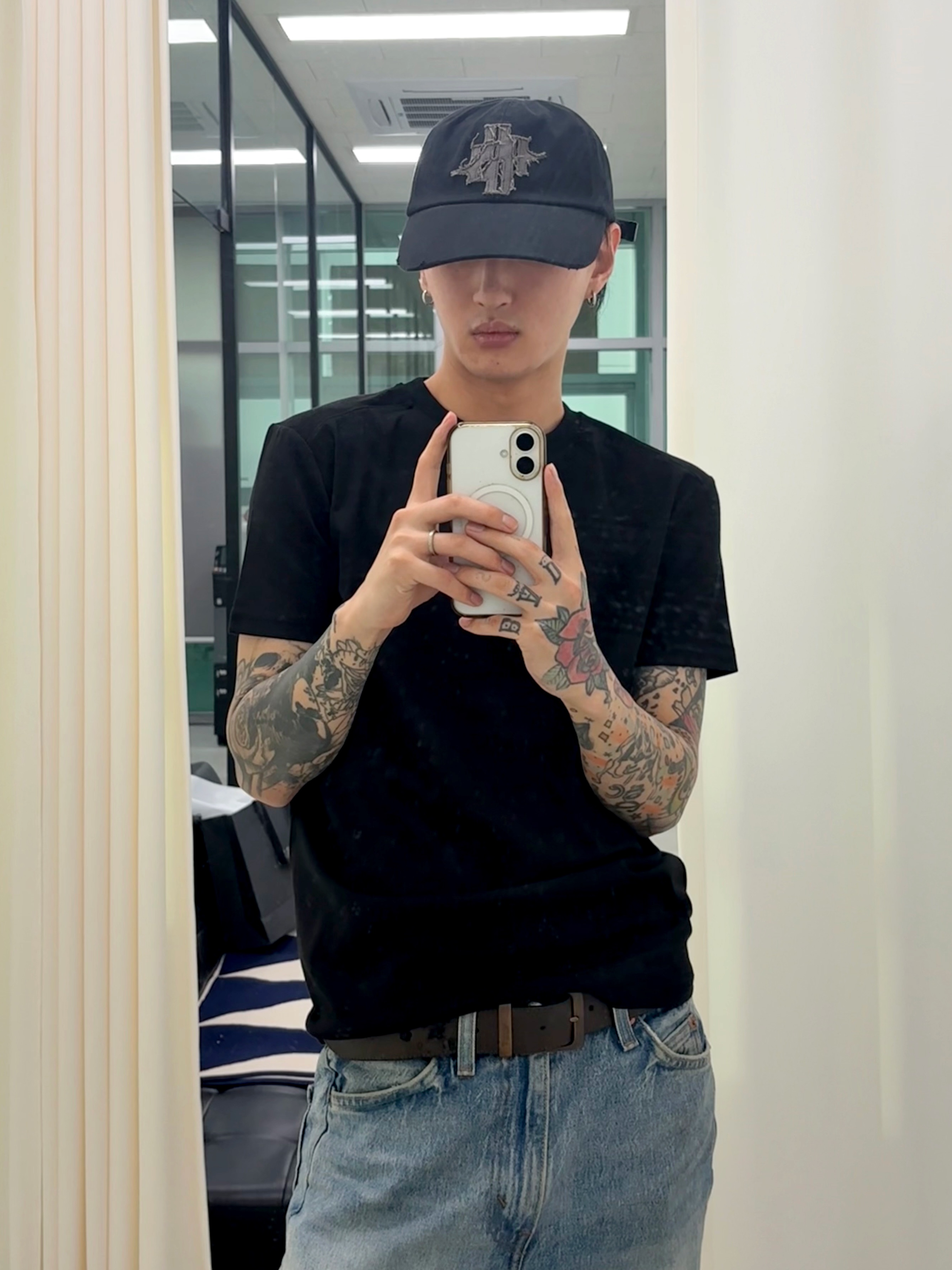 PHOS333 Phos Applique Ball Cap 착용 스타일