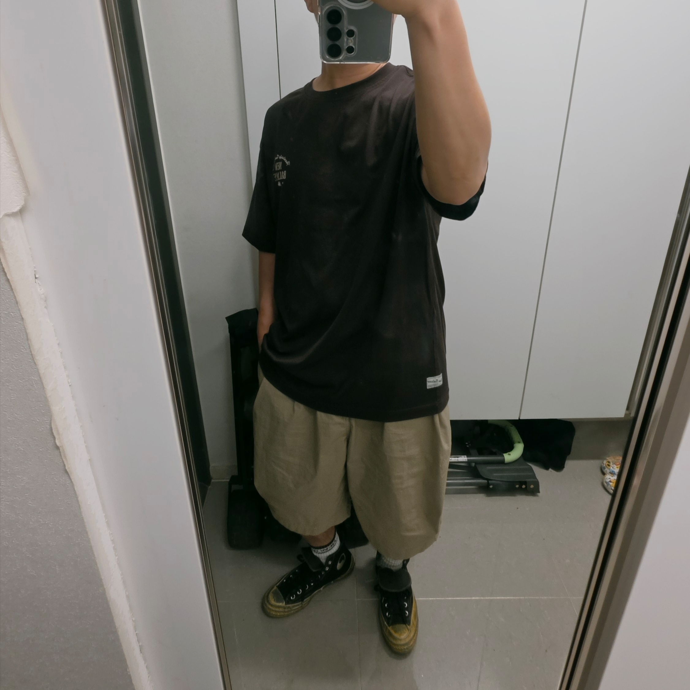 Converse x Our Legacy Workshop Chuck 70 Black 착용 스타일 - 2