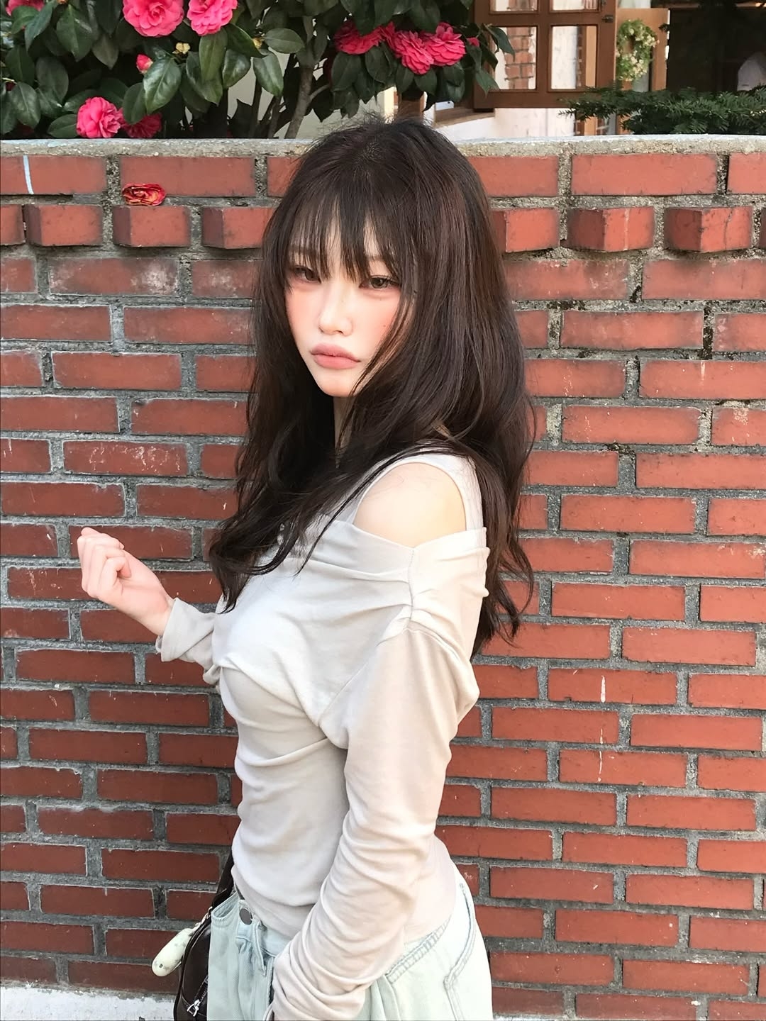 Rosefrantz Layered Shirring Long Sleeve [Beige] 착용 스타일 - 3